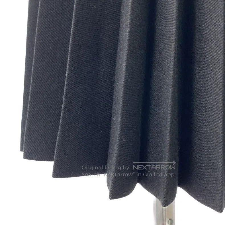 Comme des Garcons Comme Des Garcons size F Dark vintage pleated skirt Size 25" / US 0 / IT 36 - 5 Thumbnail