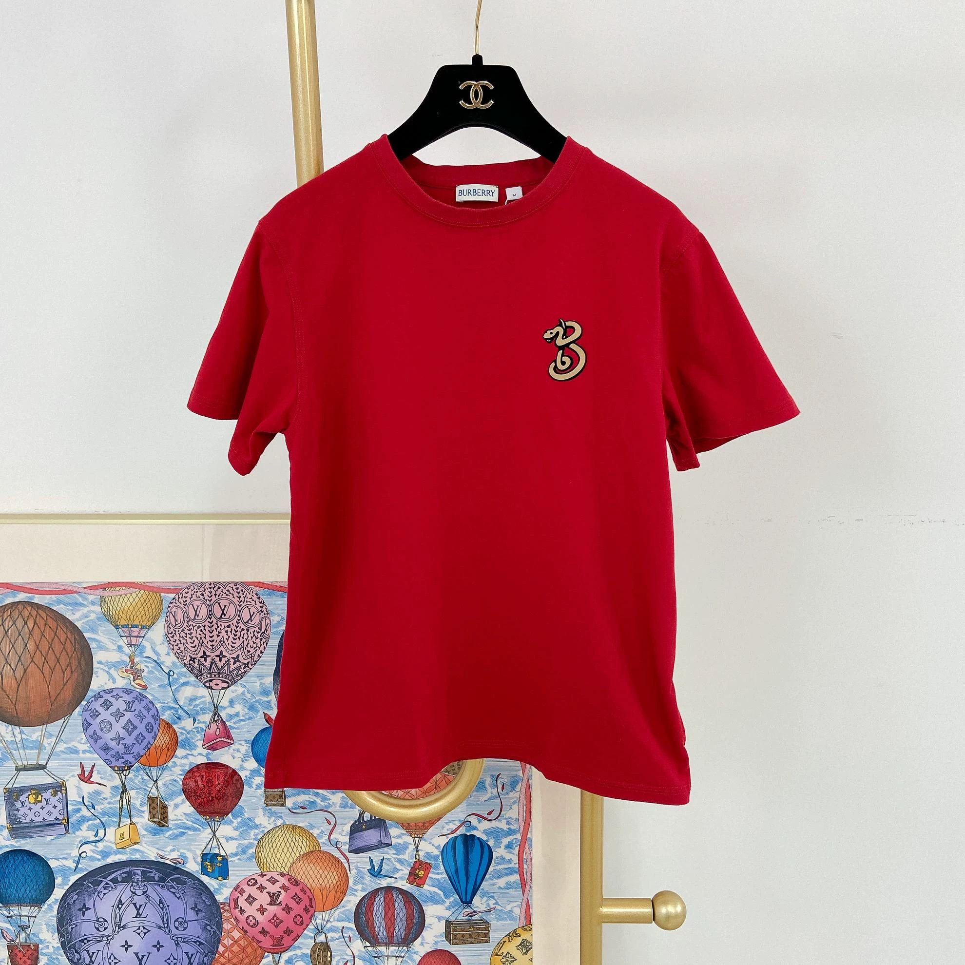 Burberry Burberry Red M Tee 1224 Size M / US 6-8 / IT 42-44 - 1 Thumbnail