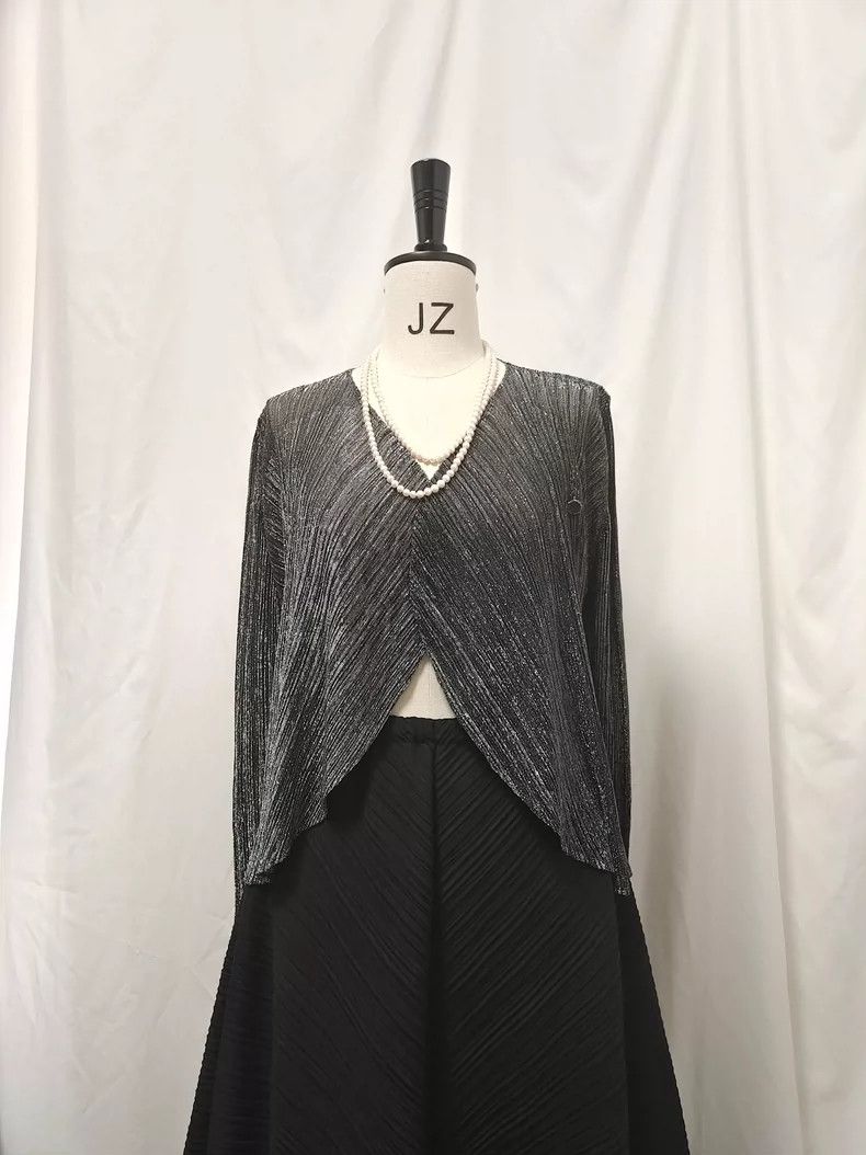 Issey Miyake PP Vintage Metallic Cardigan -dmc
