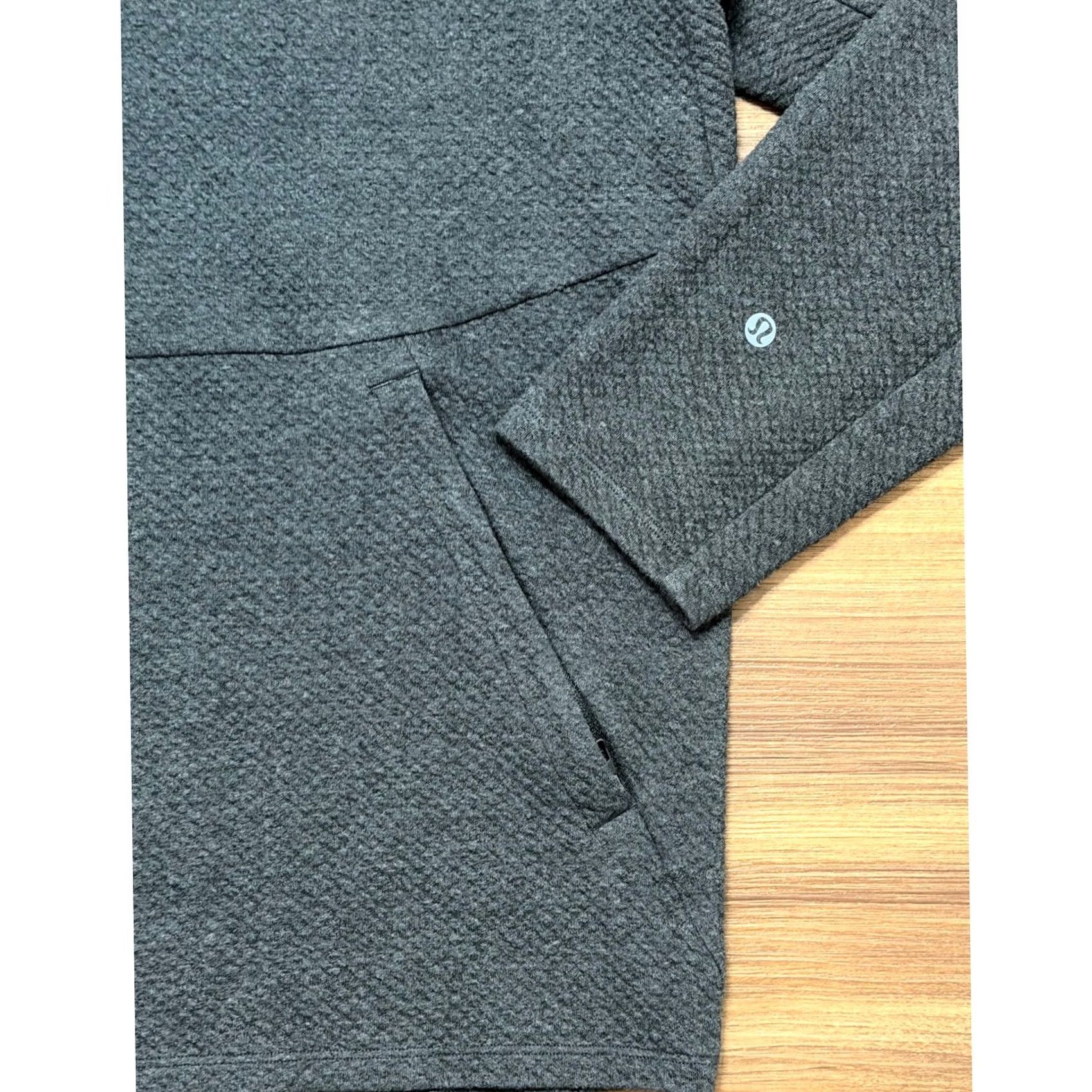 Lululemon Lululemon At Ease Crewneck Pullover Textured Grey Heather Sweatshirt Sz L Size US L / EU 52-54 / 3 - 3 Thumbnail