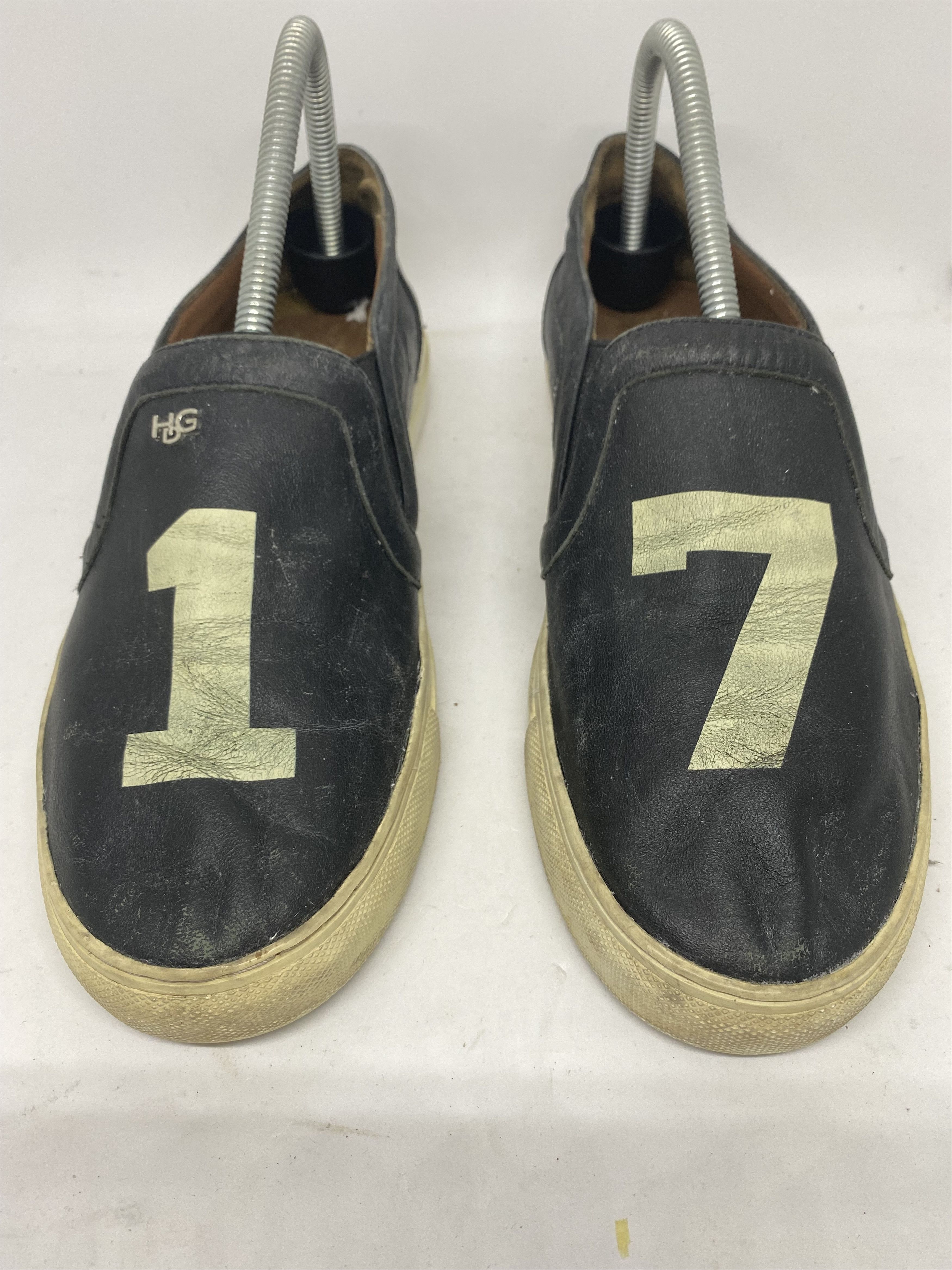 Givenchy Givenchy pervert 17 slip on sneakers Size US 7 / EU 40 - 1 Thumbnail