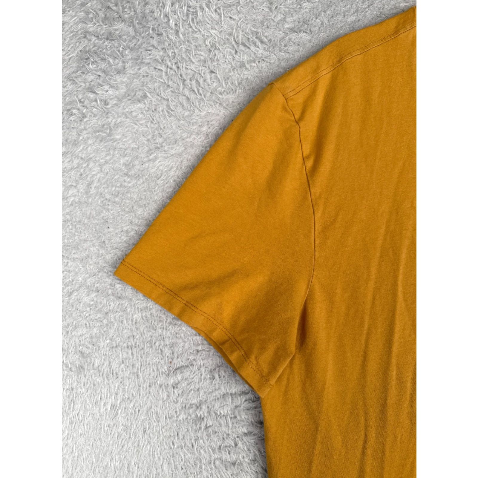 Tommy Hilfiger Tommy Hilfiger Shirt Adult XL Yellow Crew Neck 100% Cotton Blend Logo T-Shirt Men Size US XL / EU 56 / 4 - 3 Thumbnail