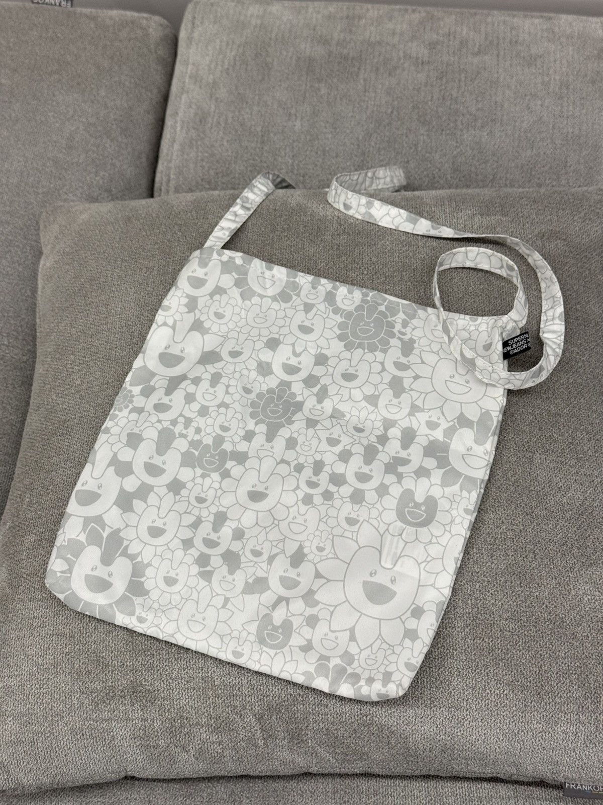 Takashi Murakami Takashi Murakami Supernatural Newjeans Crossbody Bag Size ONE SIZE - 3 Thumbnail