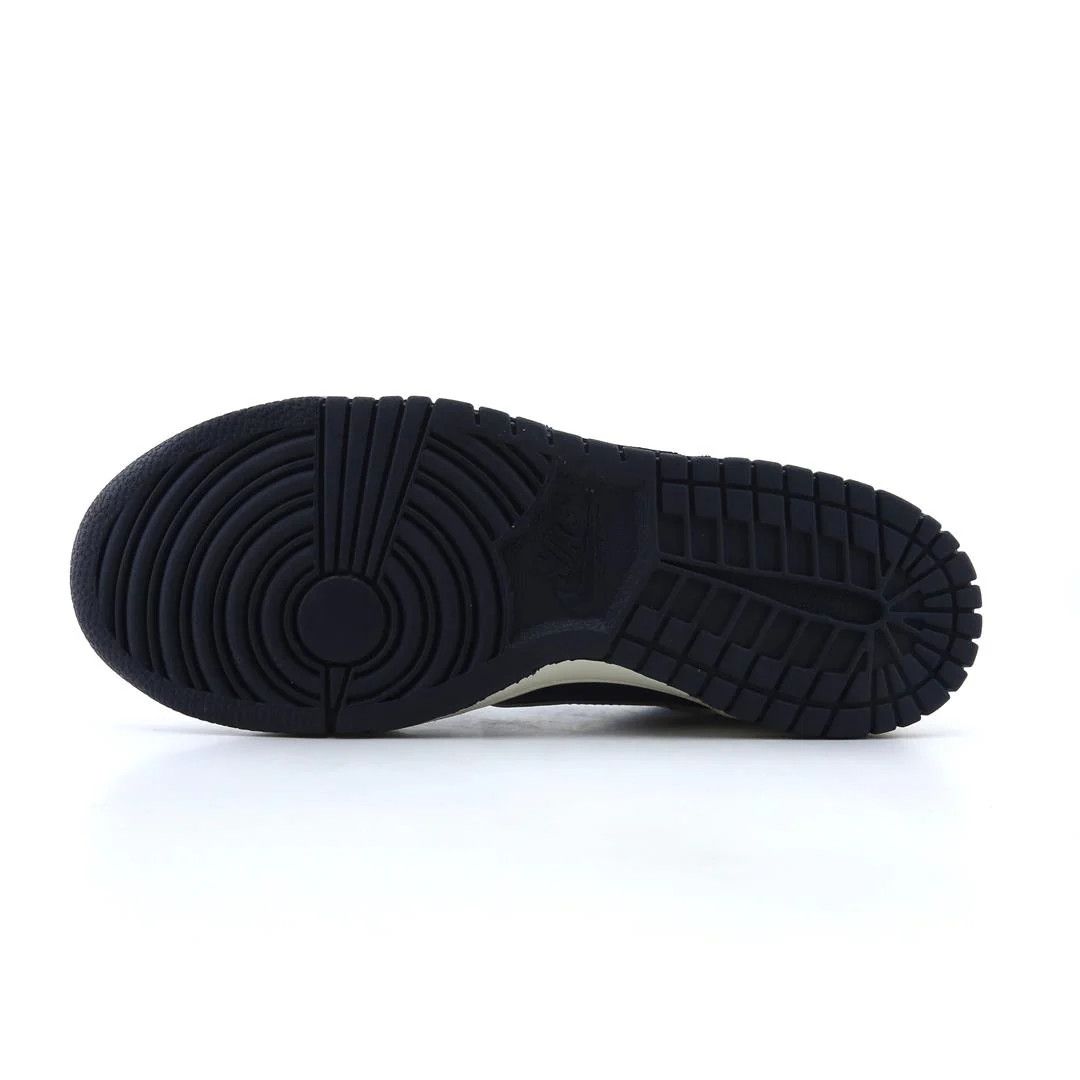Nike Nike Dunk Low Shoes in Football Grey/Midnight Navy/White Size US 7 / EU 40 - 6 Thumbnail