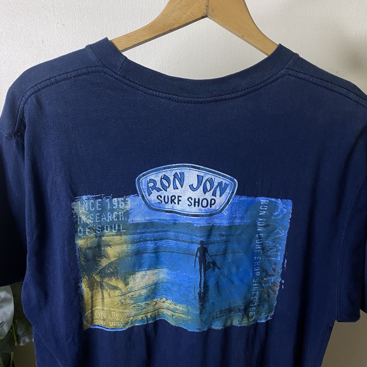 Ron Jon Surf Shop Vintage 1990s Ron Jon Surf Shop T Shirt Surfing Style Size US L / EU 52-54 / 3 - 2 Thumbnail