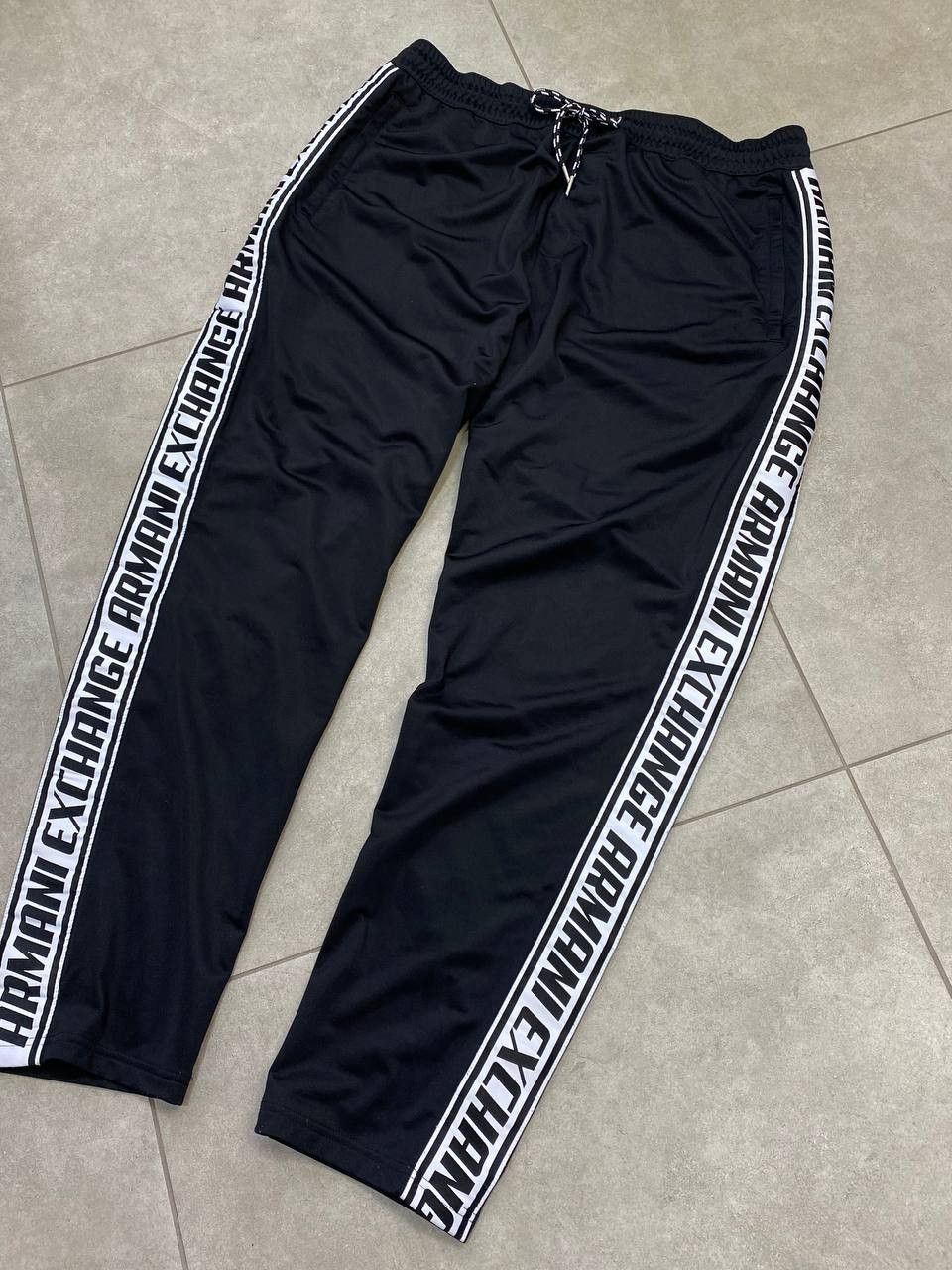 Armani Exchange Armani Exchange AX Logo Tape Lampas Sweatpants Size US 36 / EU 52 - 4 Thumbnail