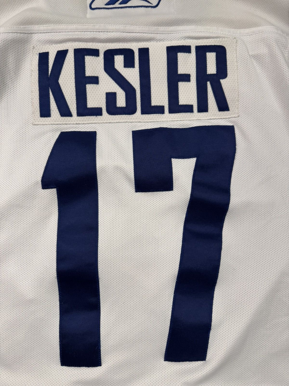 NHL × Reebok × Vintage 2010 NHL Vancouver Canucks Ryan Kesler #17 Jersey/NHL Jersey Size US M / EU 48-50 / 2 - 16 Thumbnail