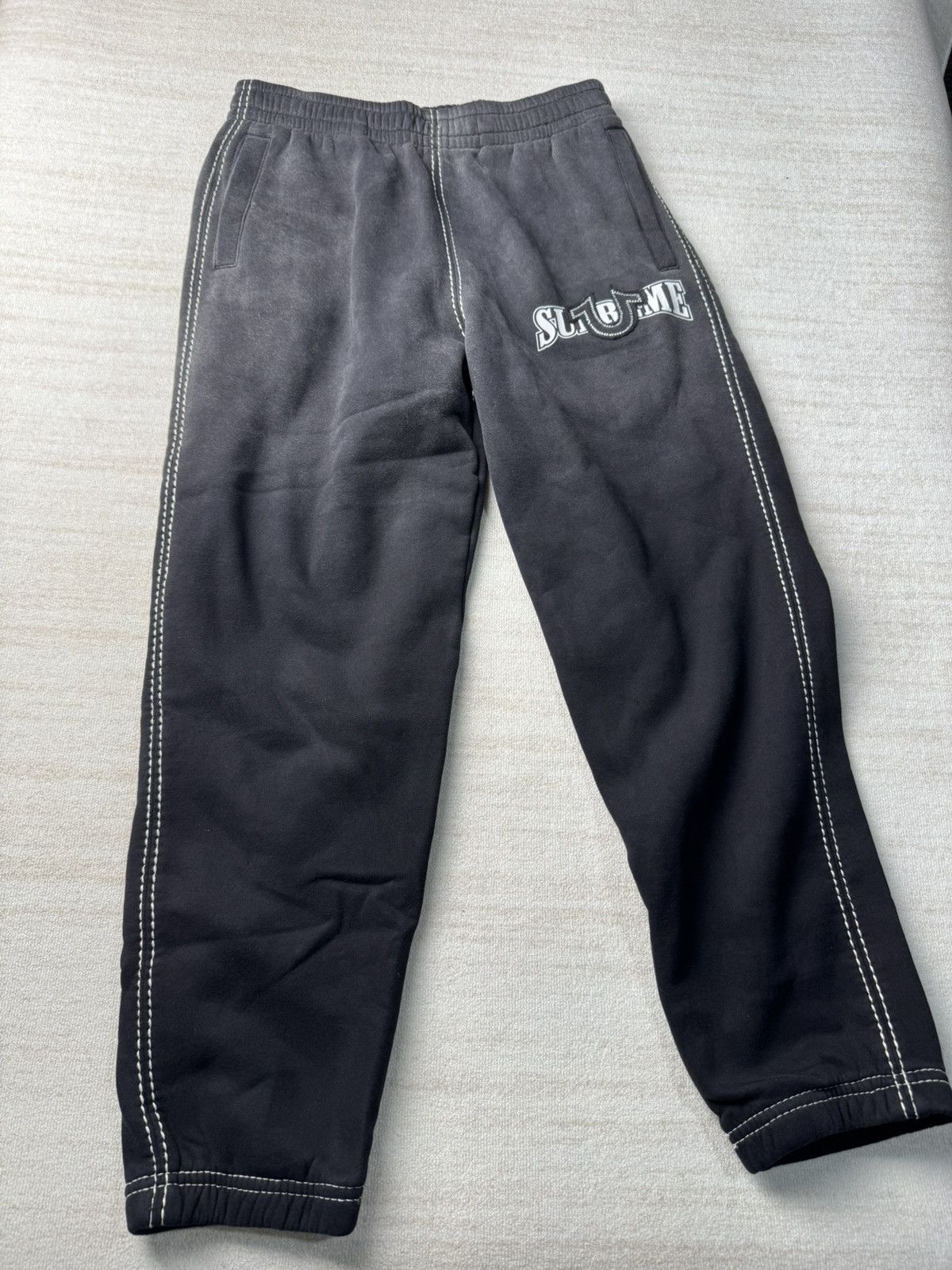 Supreme × True Religion Supreme true religion sweatpants Size US 30 / EU 46 - 1 Thumbnail