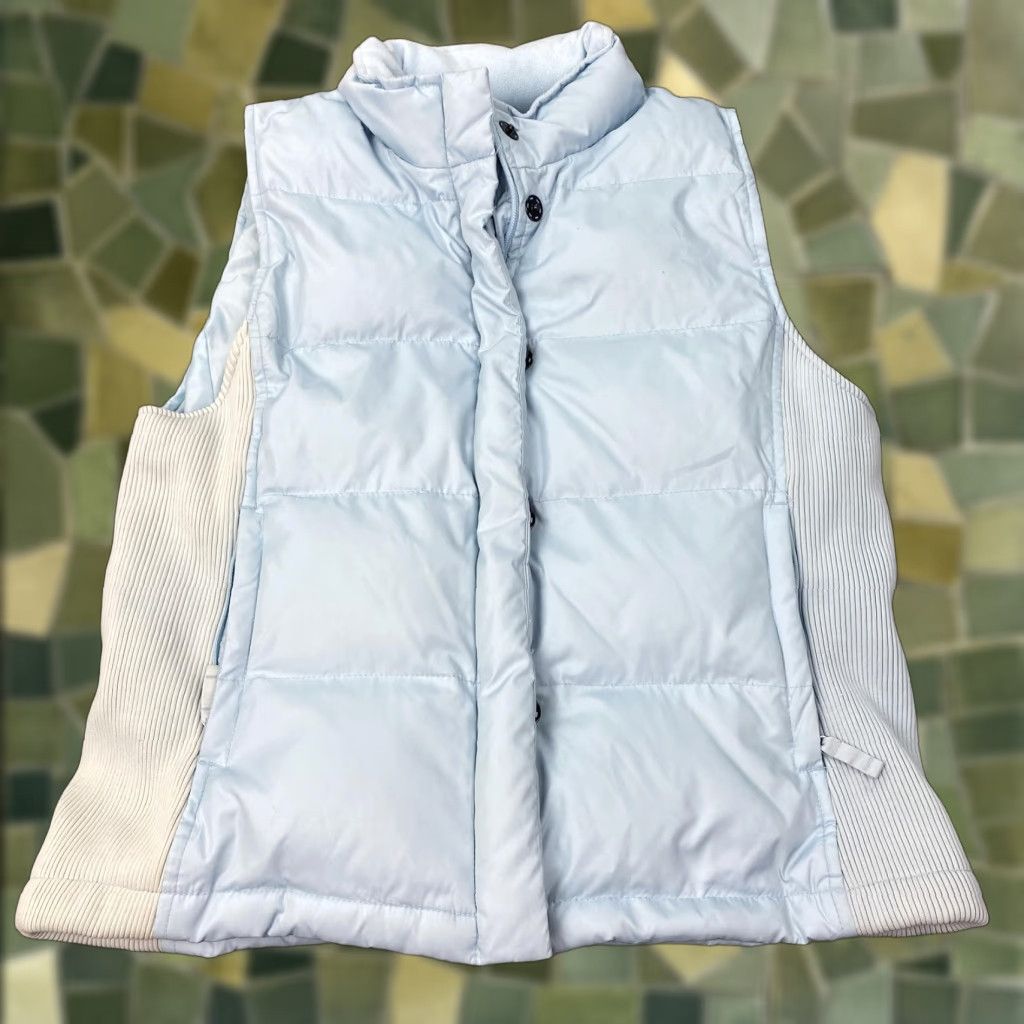 Gap GAP Vest Womens Medium Light Blue Puffer Down Quilted Sleeveless Jacket Vest Size M / US 6-8 / IT 42-44 - 1 Thumbnail