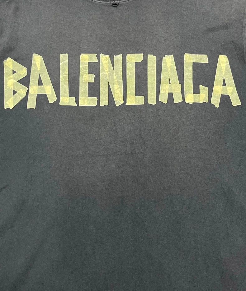 Balenciaga Balenciaga Tape Alphabet Logo Printed Jersey Knit Round Ne Size US S / EU 44-46 / 1 - 3 Thumbnail