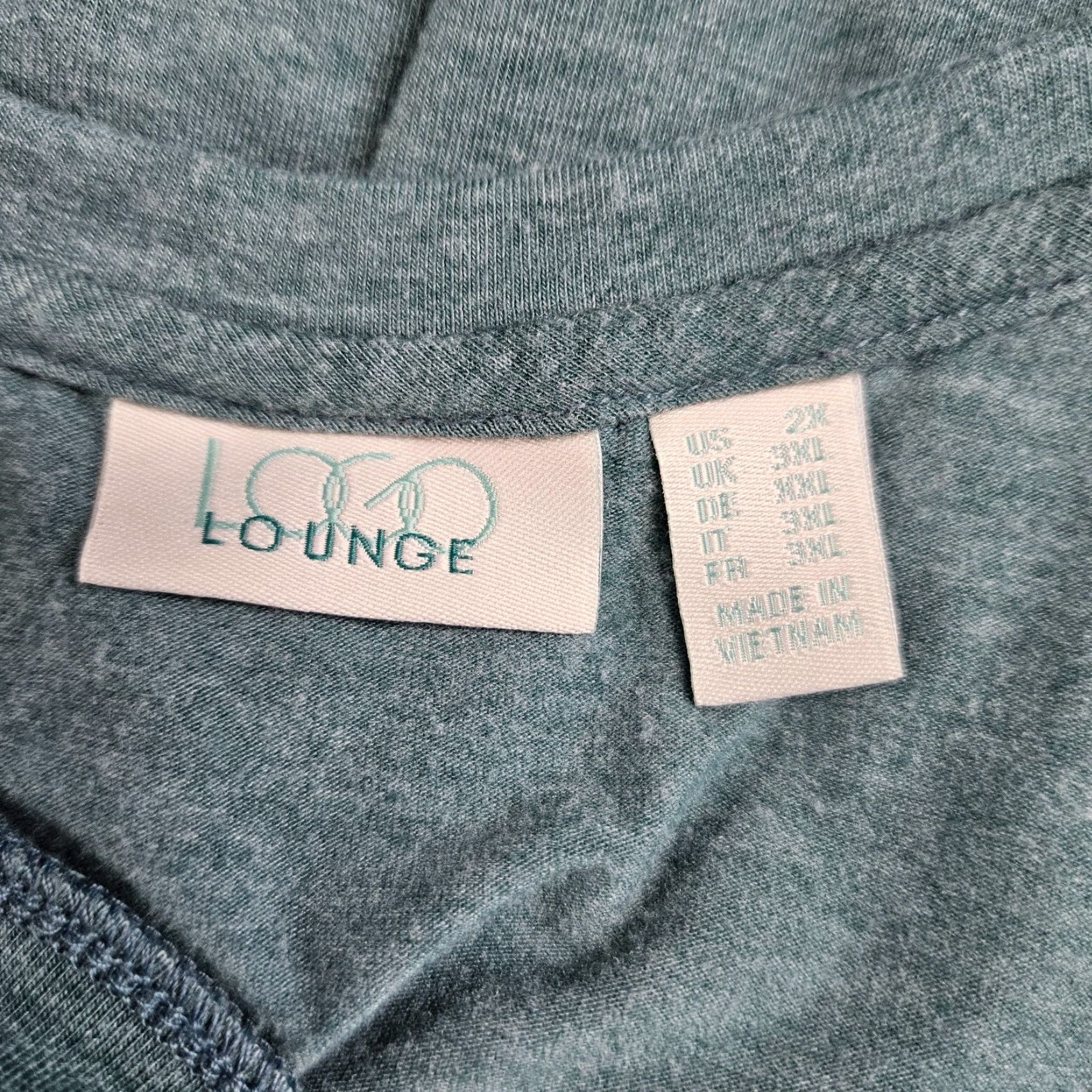 Vintage **Womens Logo Lounge Green Jumpsuit Size 2X With Pockets** User: **Logo Lounge Womens Green Jumpsuit Size 2X With Pockets** Size 40" / US 18 - 6 Thumbnail