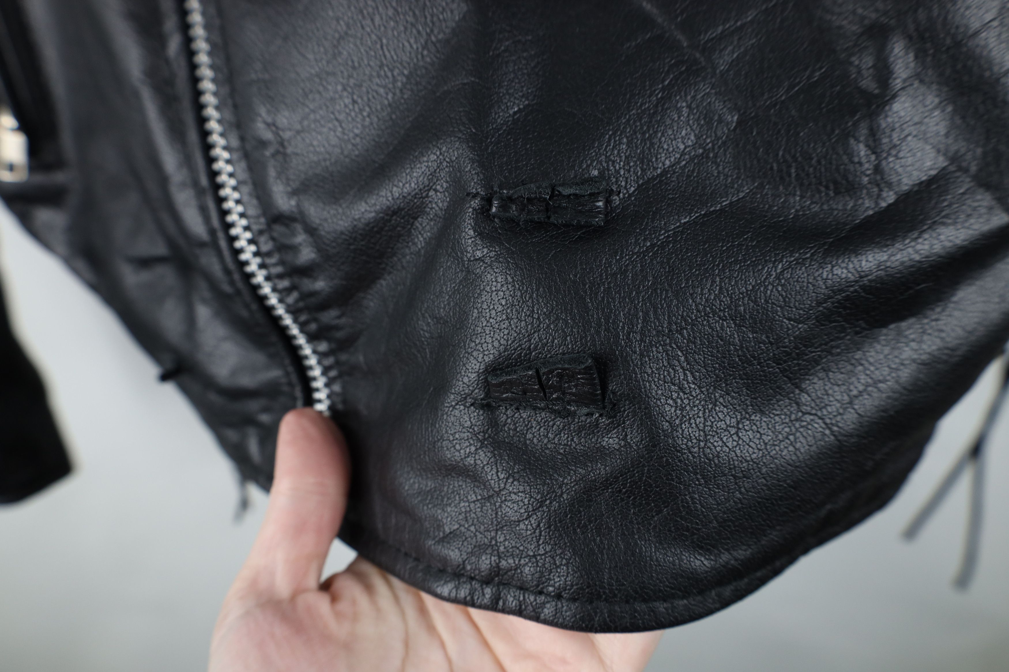 Vintage Vintage Lined Braided Leather Motorcycle Jacket Black Size US L / EU 52-54 / 3 - 5 Thumbnail