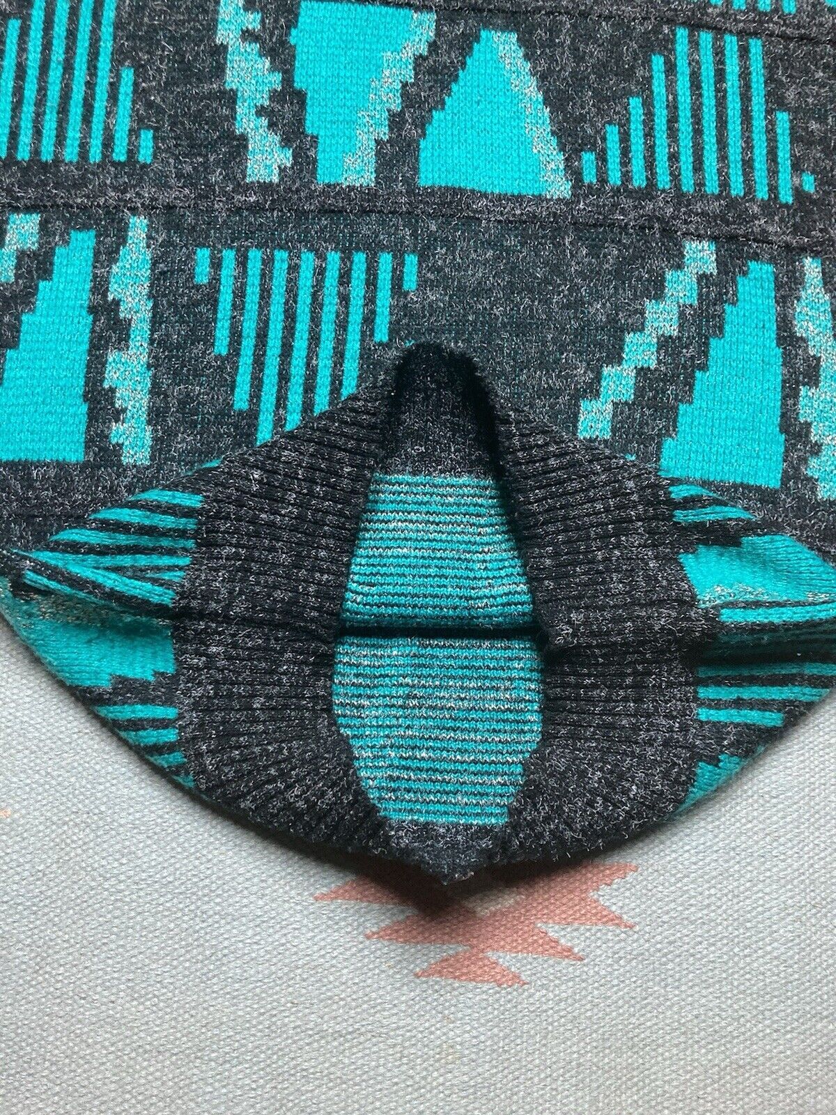 Vintage knit sweater crewneck acrylic geometric Aztec abstract L Size US L / EU 52-54 / 3 - 5 Thumbnail