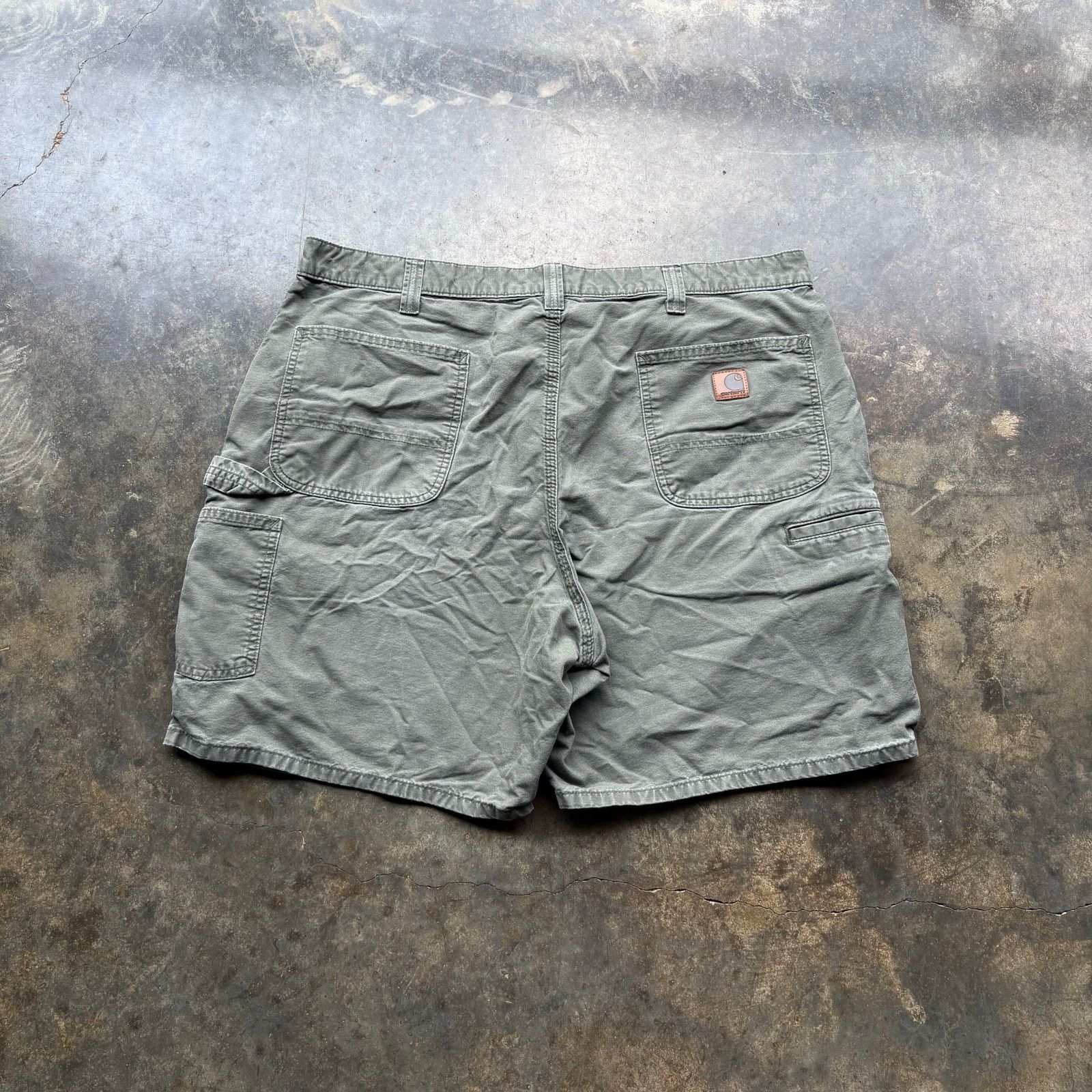 Carhartt Vintage Essential Moss Green Carhartt Shorts Size US 40 / EU 56 - 1 Thumbnail
