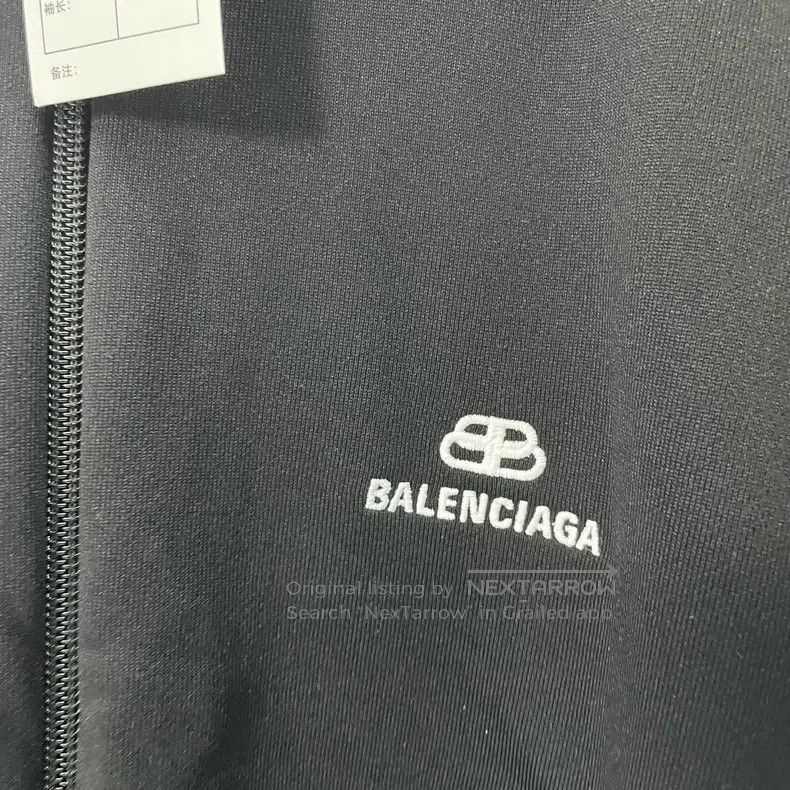 Balenciaga Balenciaga Lock embroidered black and white拼接 sports jacke Size US S / EU 44-46 / 1 - 6 Thumbnail