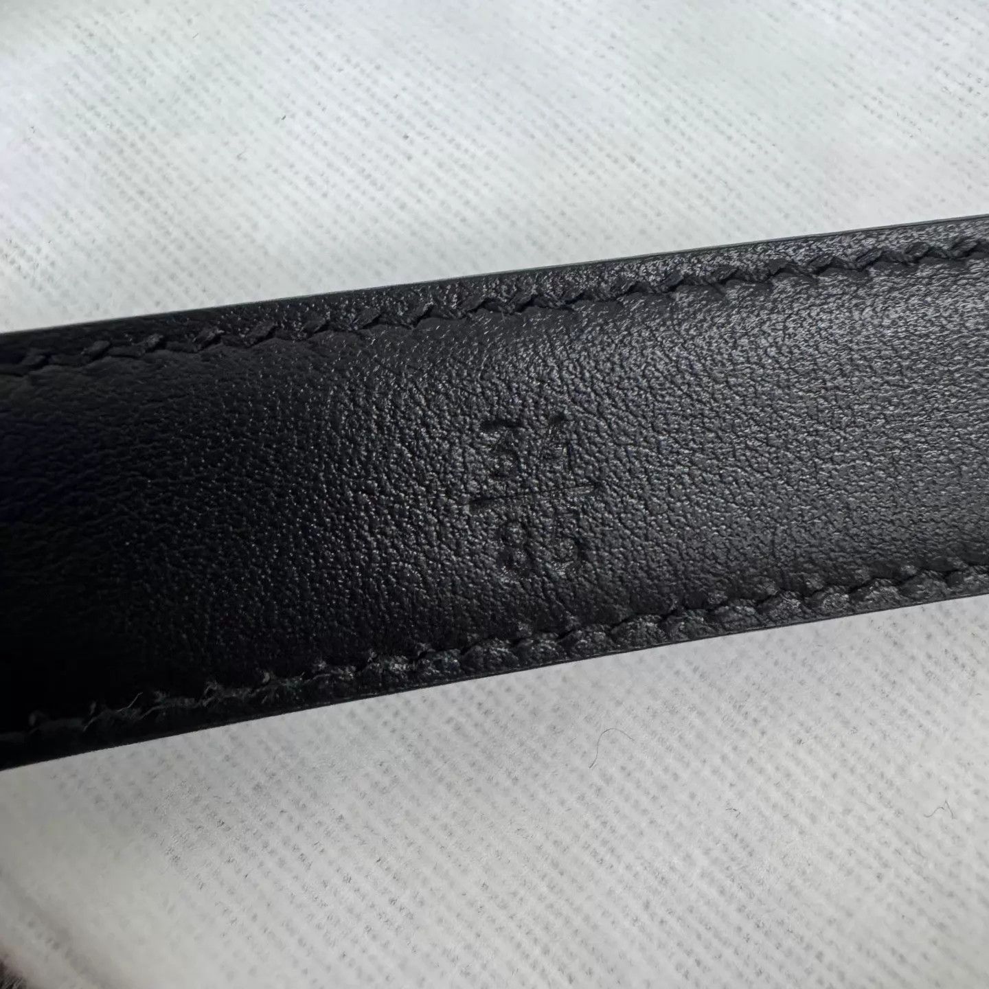 Prada Prada Black Gold Triangle Crossover Belt NWT 85/34 Size ONE SIZE - 6 Thumbnail