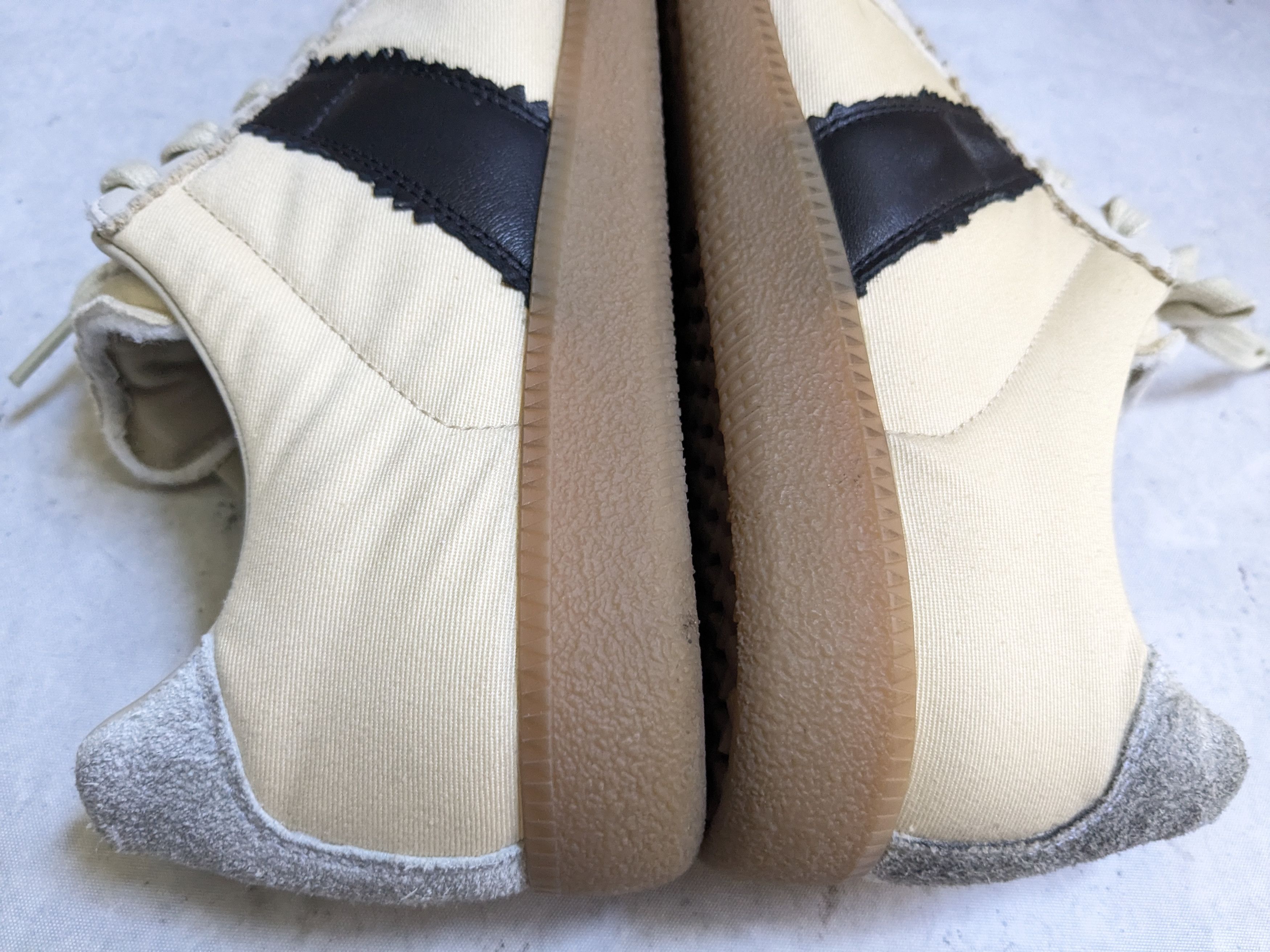 Maison Margiela Maison Margiela GAT Replica Canvas 9 42 Low Tops Gum Size US 9 / EU 42 - 8 Thumbnail
