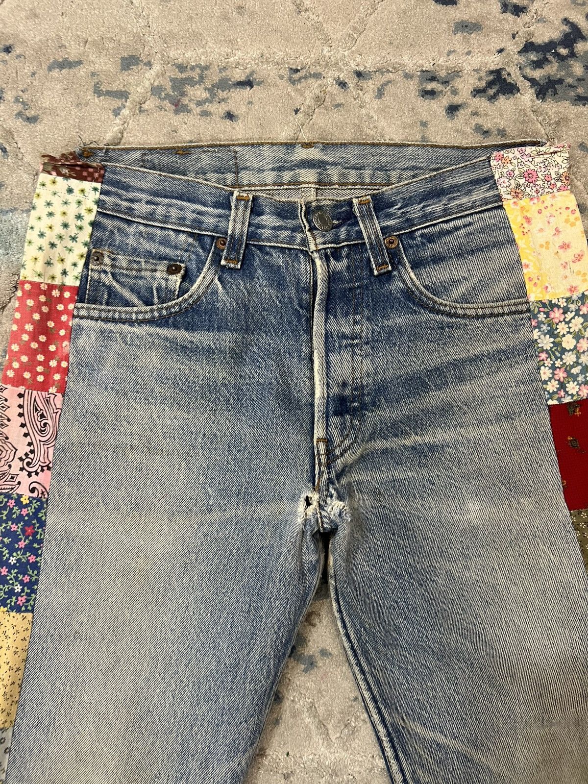 Vintage Vintage Levis 501 Big E Distressed Denim Jeans Size US 30 / EU 46 - 3 Thumbnail