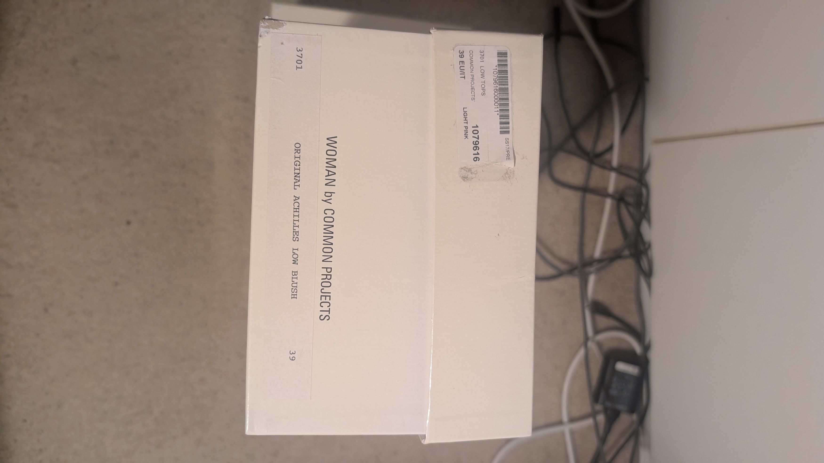 Common Projects Common Project Achilles Low Light Pink size 39 Size US 6.5 / EU 39-40 - 7 Thumbnail