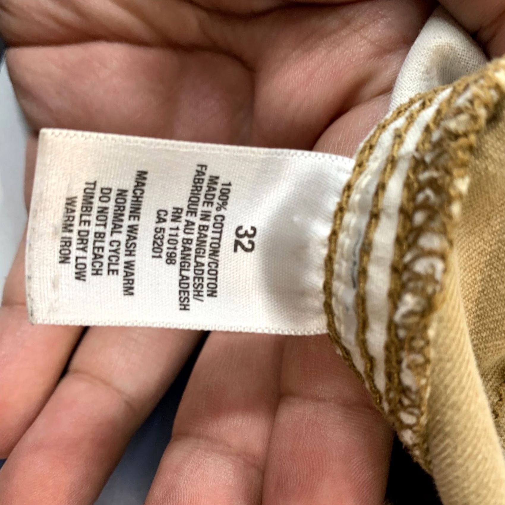 Vintage Aéropostale Cargo Military Shorts Mens 32 Khaki Utility Pocket Outdoor 34x11 Mens Cargo Short Beige Army Outdoor Pockets Summer Spring Mens Size US 32 / EU 48 - 4 Thumbnail