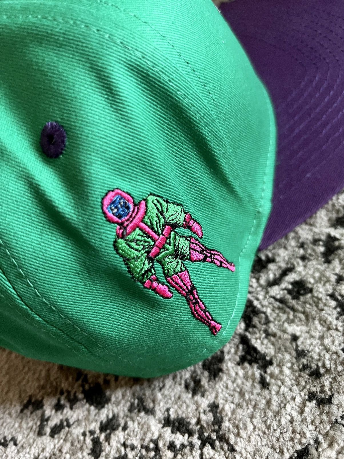 Marvel Comics KANG THE CONQUEROR MASK & DISGUISE SNAPBACK HAT Size ONE SIZE - 8 Thumbnail