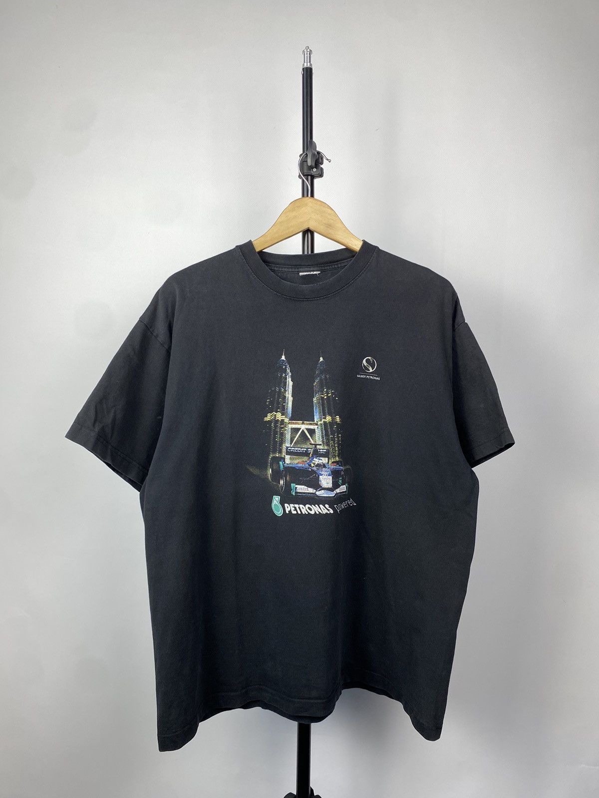 Formula 1 × Vintage Vintage 00s Sauber Petronas F1 Racing T-Shirt Size US M / EU 48-50 / 2 - 1 Thumbnail