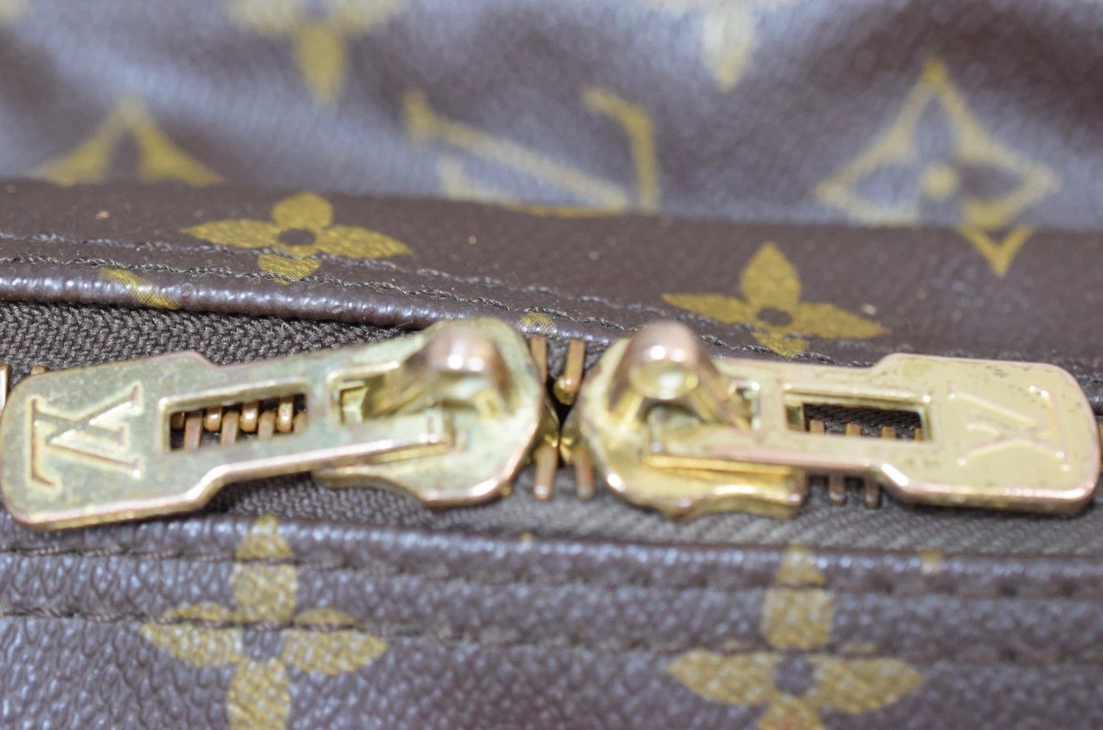 Louis Vuitton Louis Vuitton Sac 54 Heures Monogram Duffel Bag M41383 Size ONE SIZE - 10 Thumbnail