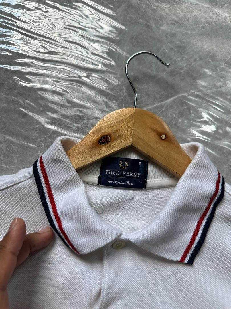 Fred Perry FRED PERRY COLLAR DOUBLE TIP Size US S / EU 44-46 / 1 - 4 Thumbnail