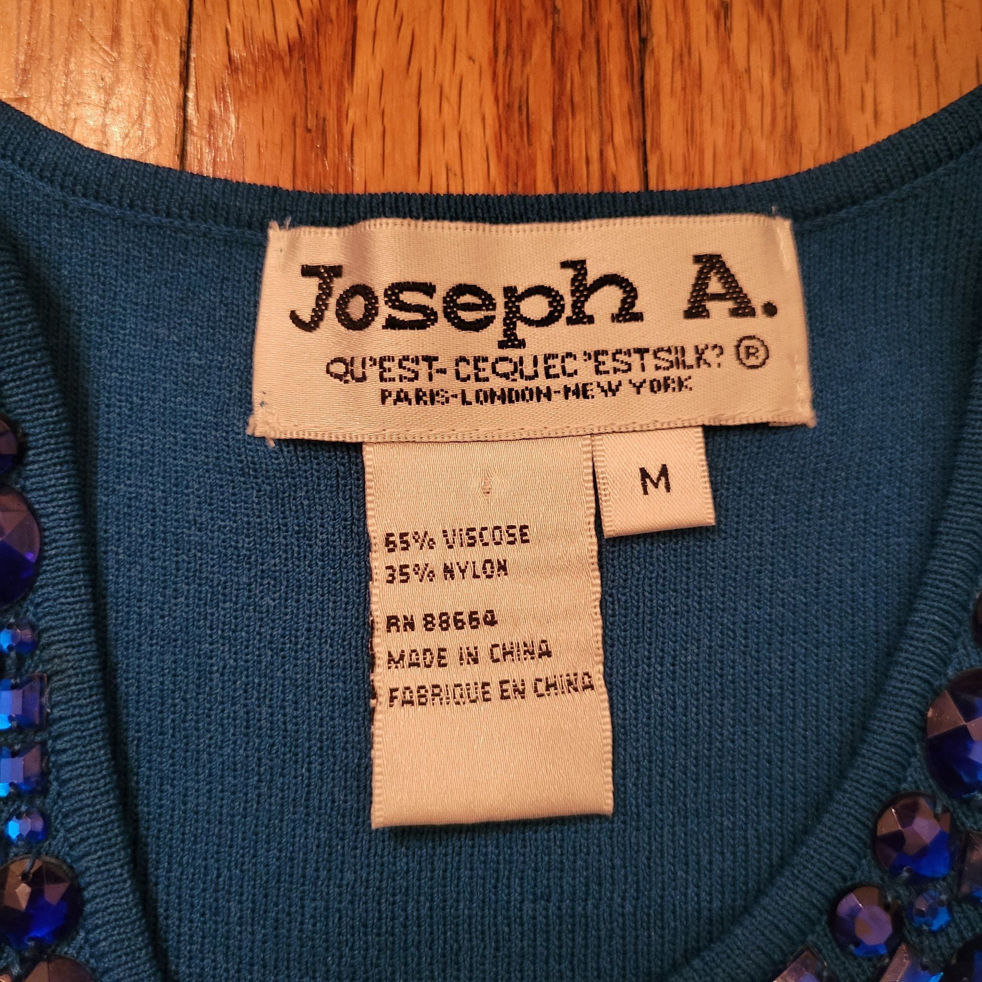 Other Joseph A Blue Sleeveless Beaded Scoop Neck Tank Top M Knit S Size M / US 6-8 / IT 42-44 - 4 Thumbnail