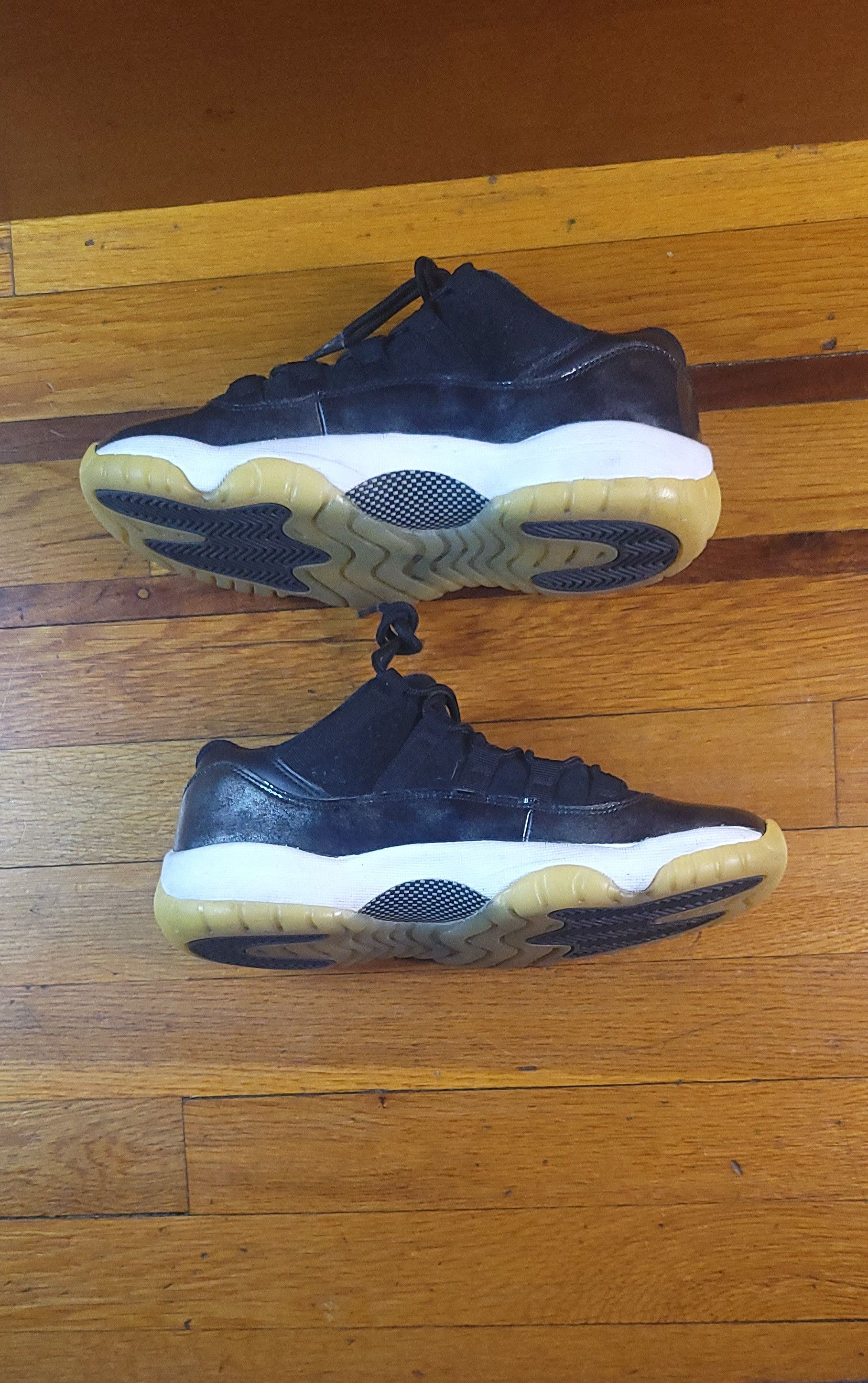 Jordan 11 'Barons'