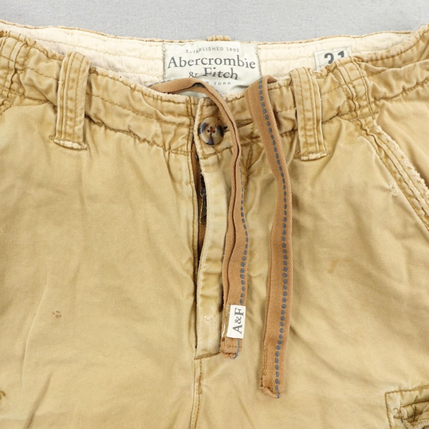 Abercrombie & Fitch VINTAGE Abercrombie & Fitch Cargo Shorts Mens 31 Beige Distressed Drawstring Y2K Size US 31 - 2 Thumbnail