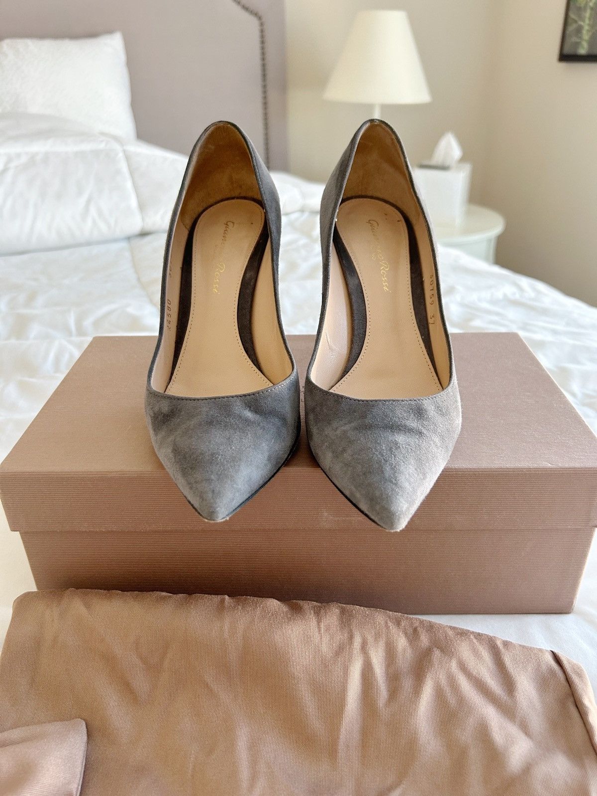 Gianvito Rossi Gianvito Rossi Gianvito 85 Suede Heels Size US 7 / IT 37 - 5 Thumbnail