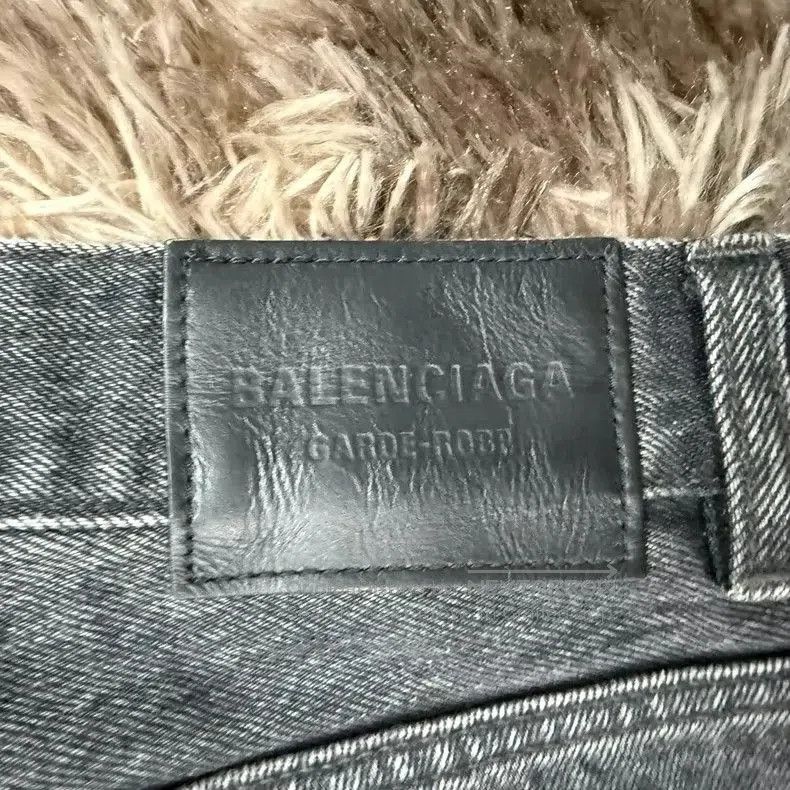 Balenciaga Balenciaga SS24 Washed Flared Denim Pants. Size US 32 / EU 48 - 5 Thumbnail