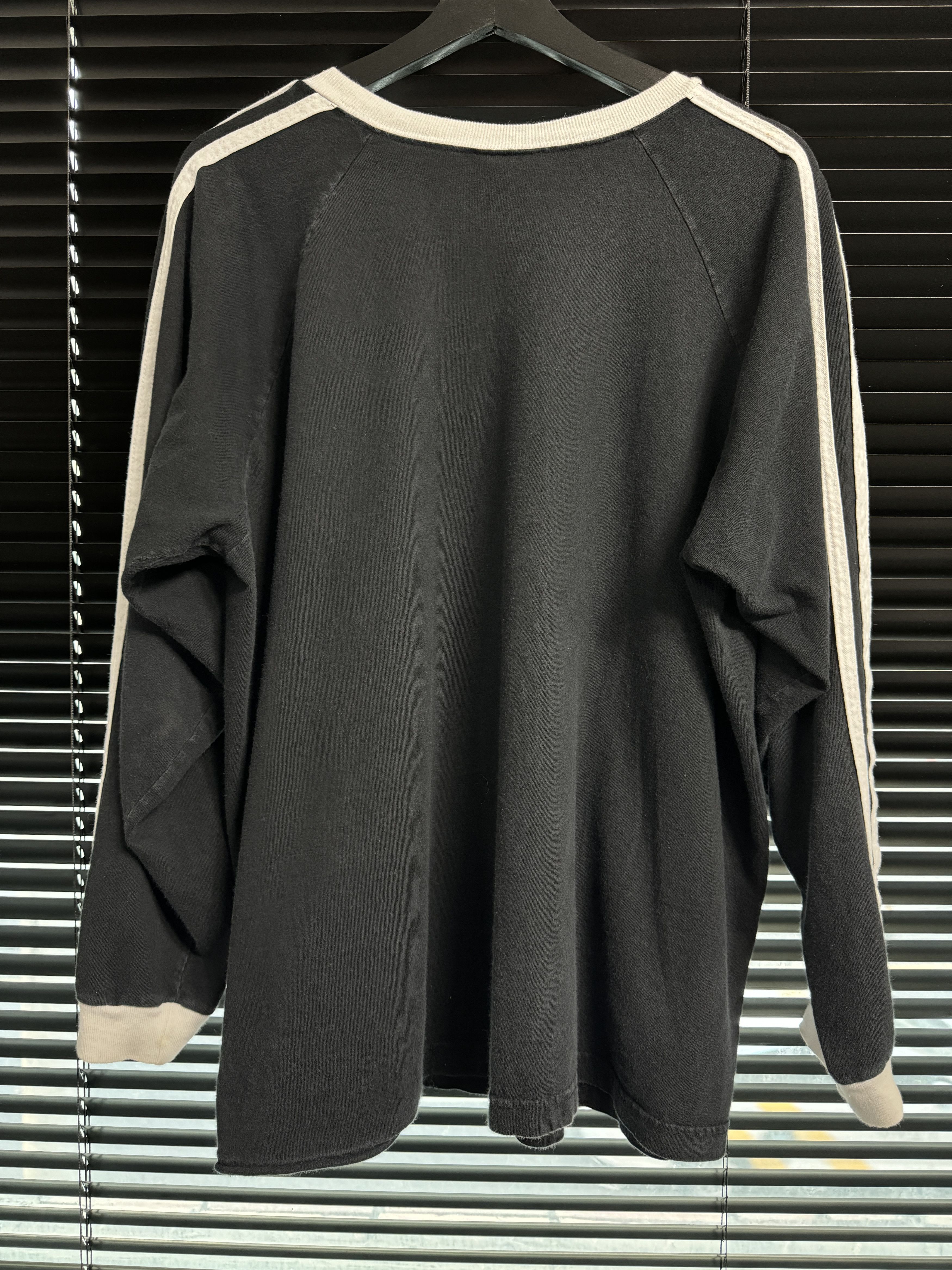 Band Tees × Vintage Vintage 90s Korn Adidas Long Sleeve Size US XL / EU 56 / 4 - 2 Thumbnail