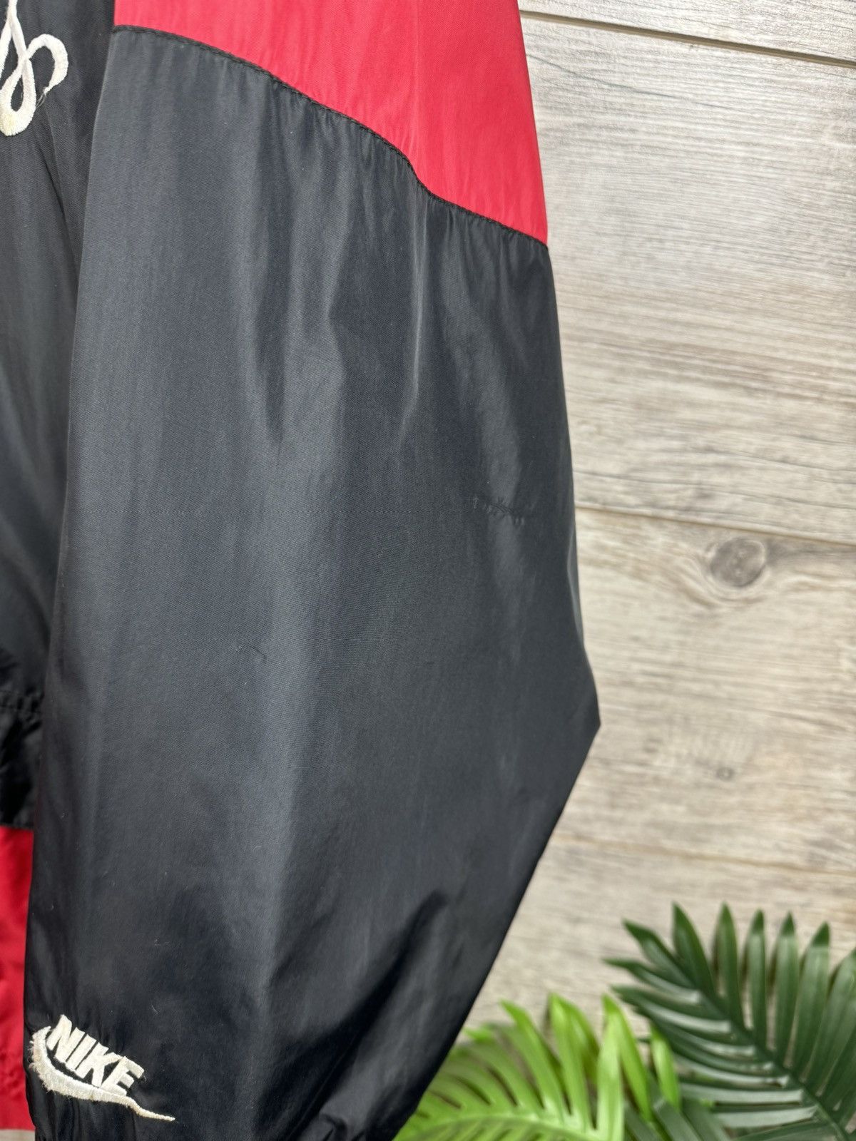 Nike Nike Jacket Big Logo Size L Size US L / EU 52-54 / 3 - 12 Thumbnail