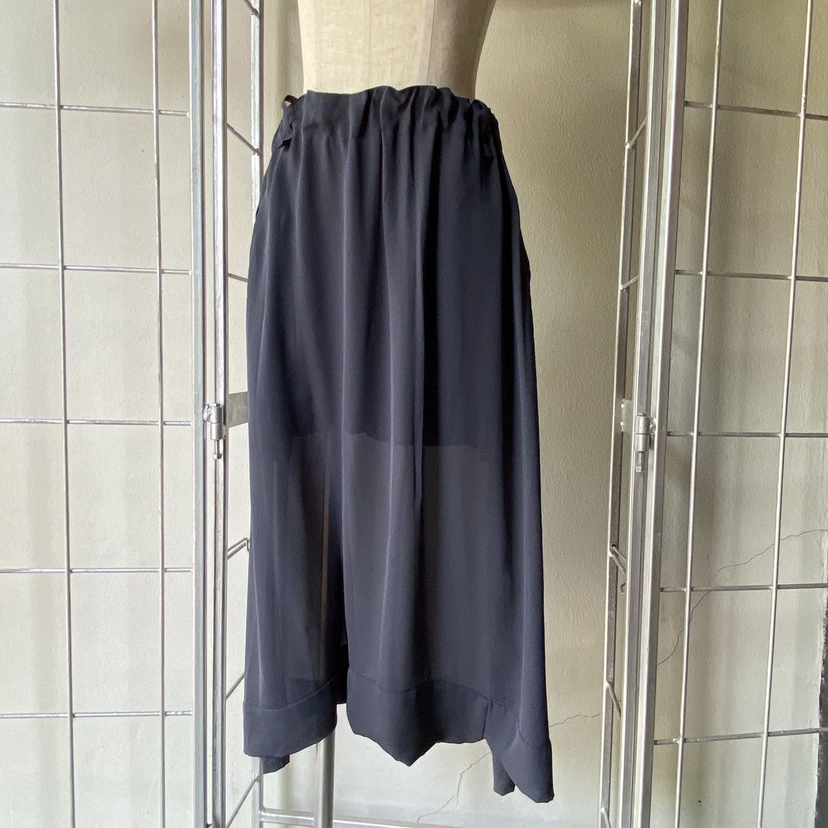 Issey Miyake ISSEY MIYAKE Dark Gray Chiffon Skort with Smocked Waist Size 27" / US 4 / IT 40 - 10 Thumbnail