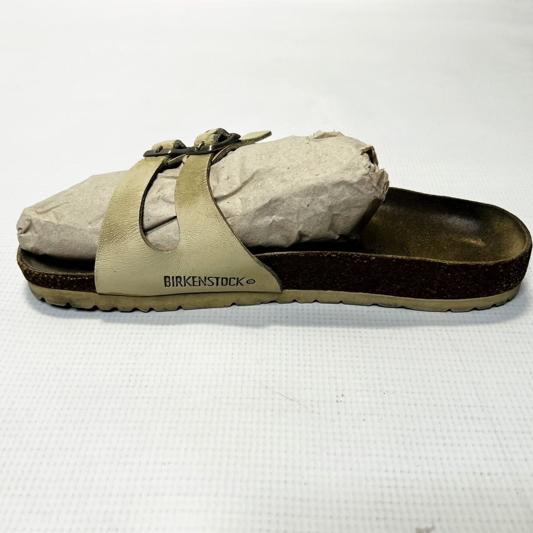 Birkenstock Birkenstock Unisex Ibiza Cream Leather Slip On Sandals Size EU 39 L8 M6 Size US 8 / IT 38 - 2 Thumbnail