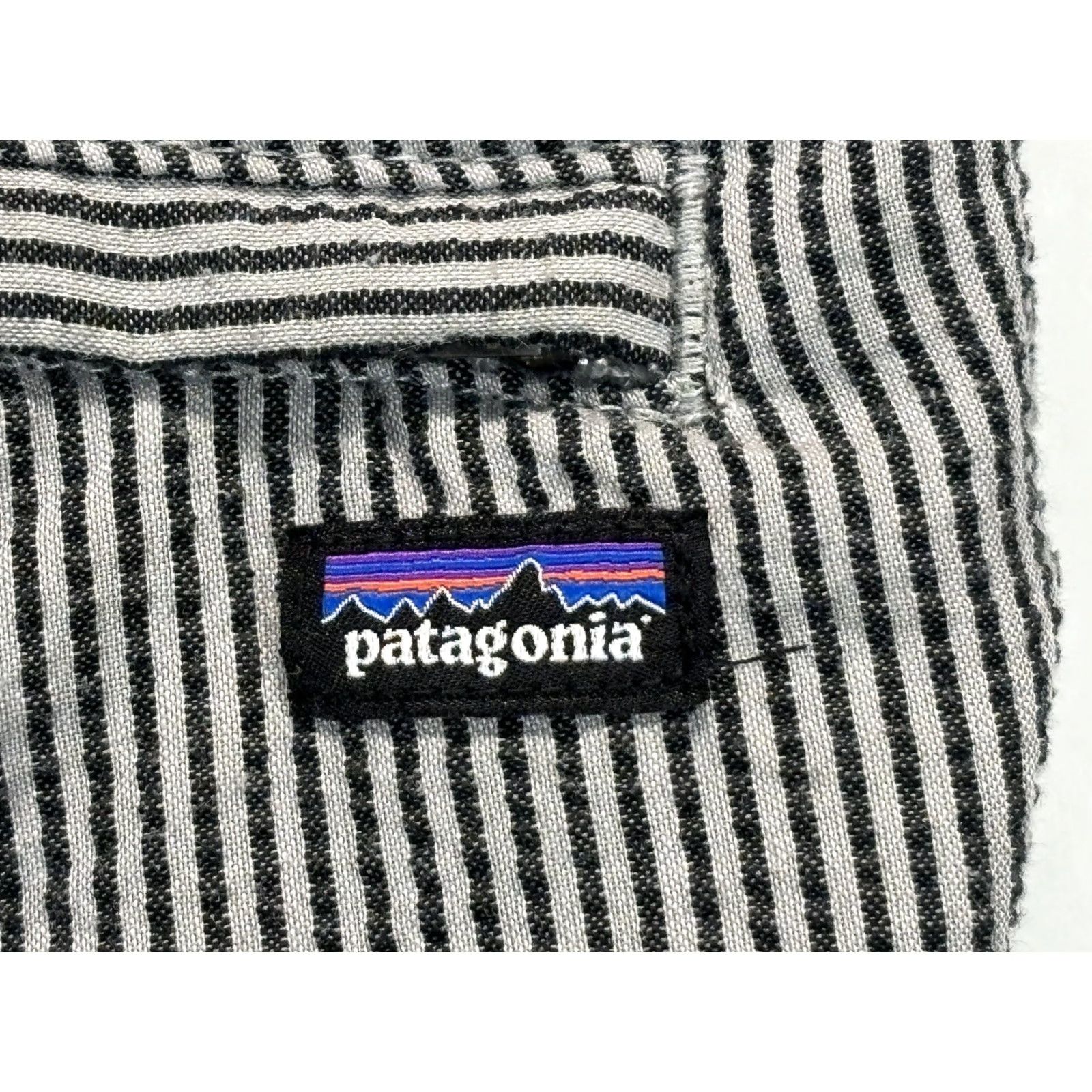 Patagonia Patagonia Mens Shorts Seersucker Poly Organic Cotton Blend Stripe Size 32 Size US 32 / EU 48 - 4 Thumbnail
