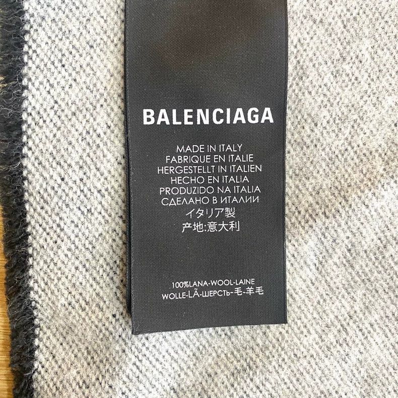 Balenciaga Balenciaga Large logo scarf 2505-Nextarrow Size ONE SIZE - 6 Thumbnail