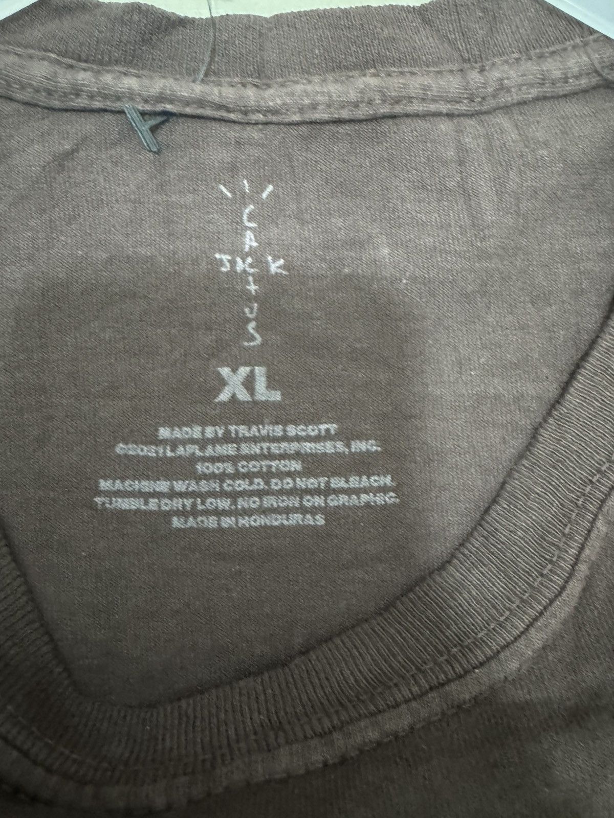 Fragment Design × Travis Scott TRAVIS SCOTT CACTUS JACK X FRAGMENT DESIGN HIROSHI FUJIWARA Size US M / EU 48-50 / 2 - 4 Thumbnail