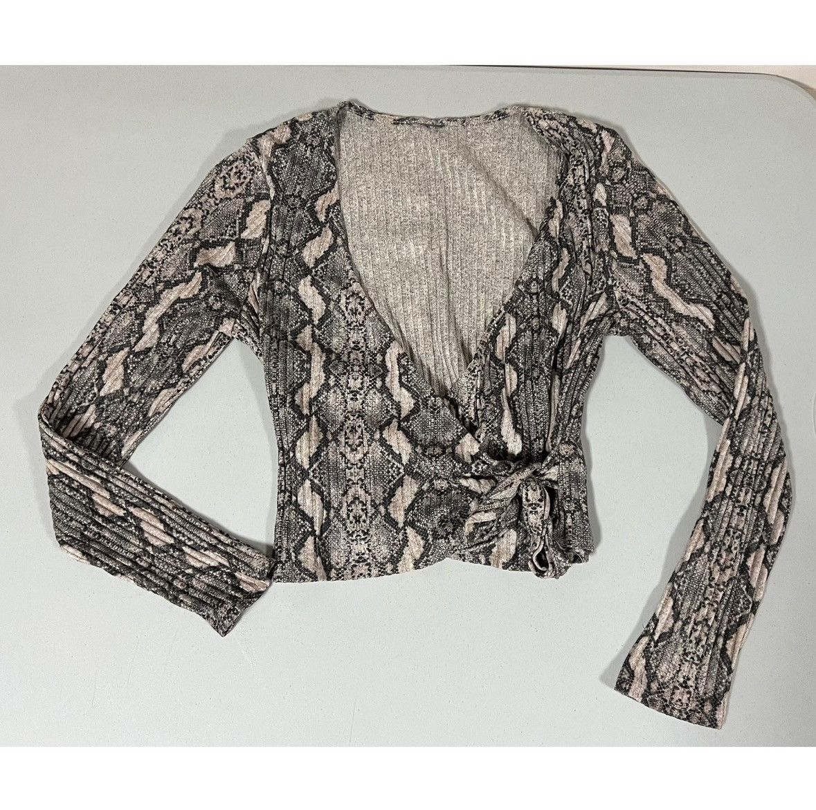 Vintage Snake Snakeskin Long Sleeve Wrap Top Shirt Blouse Size L 🤎✨ Size L / US 10 / IT 46 - 1 Thumbnail