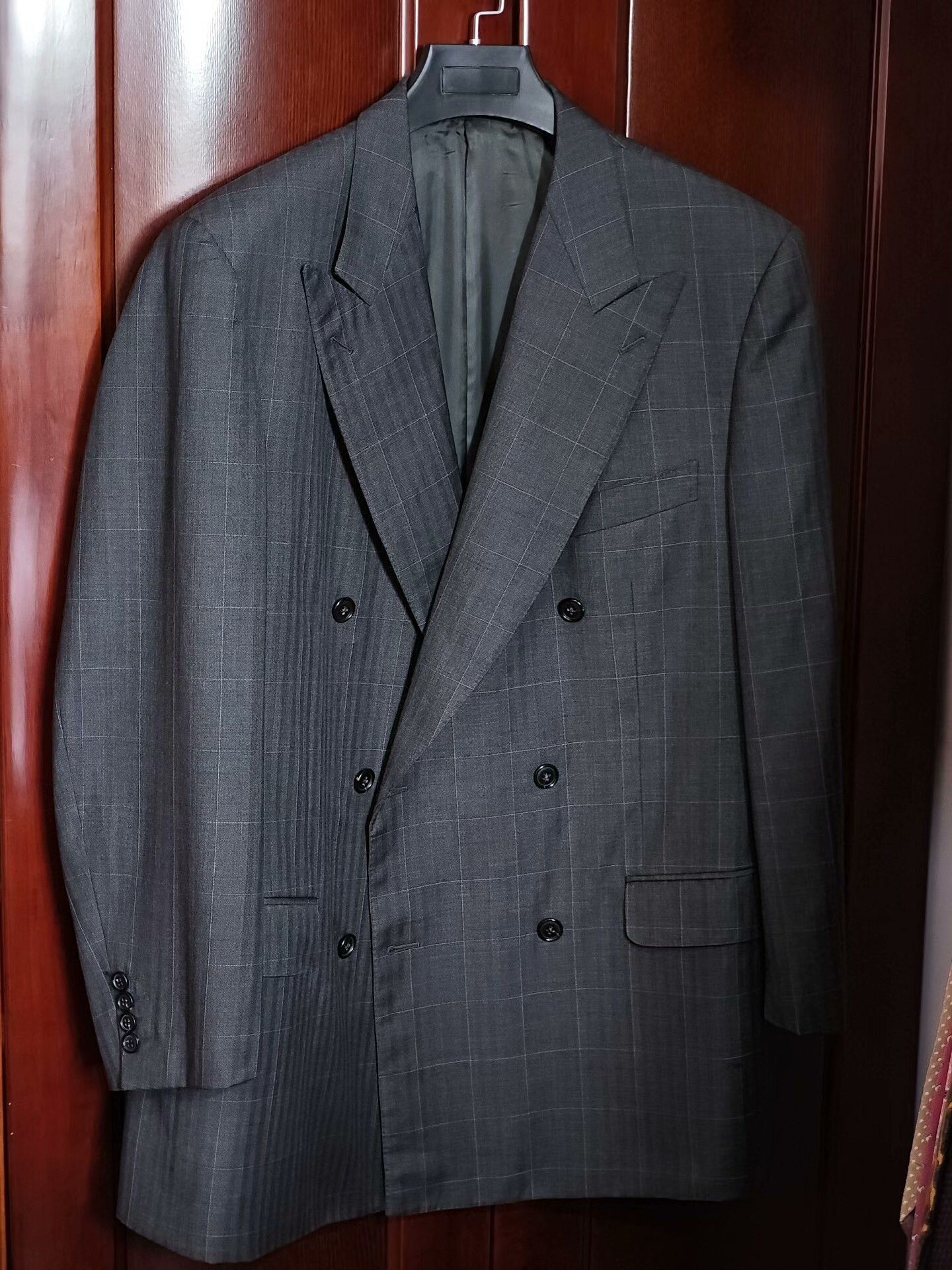 Ermenegildo Zegna Zegna Gray Double-Breasted Wool Suit Size US M / EU 48-50 / 2 - 1 Thumbnail