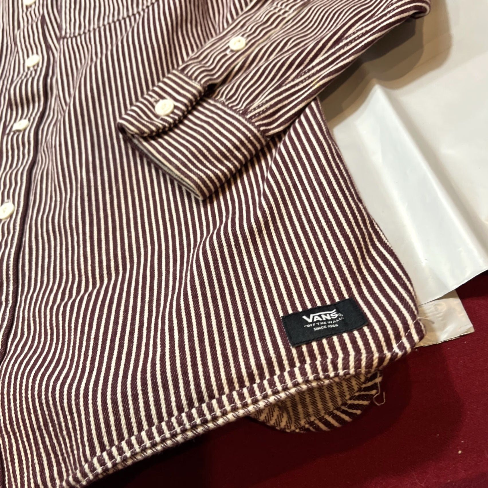 Vans VANS Red White Vertical Stripe Button-Up Shirt Heavy Cotton Long Sleeve Mens Size US S / EU 44-46 / 1 - 3 Thumbnail
