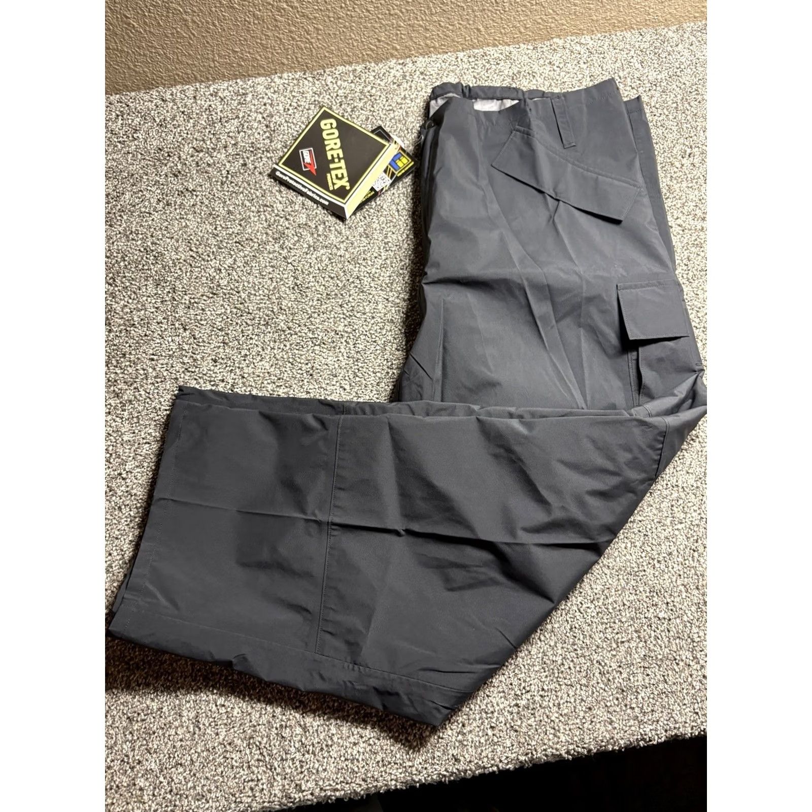 Vintage Forum Industries Gore Tex Pants Mens 2XL Black Shell Zip Ankle NEW NWT Size US 39 - 2 Thumbnail