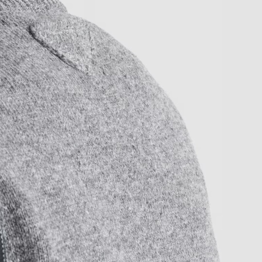 Prada o1bcso1str1025 Shetland Vest in Grey Size US M / EU 48-50 / 2 - 2 Thumbnail