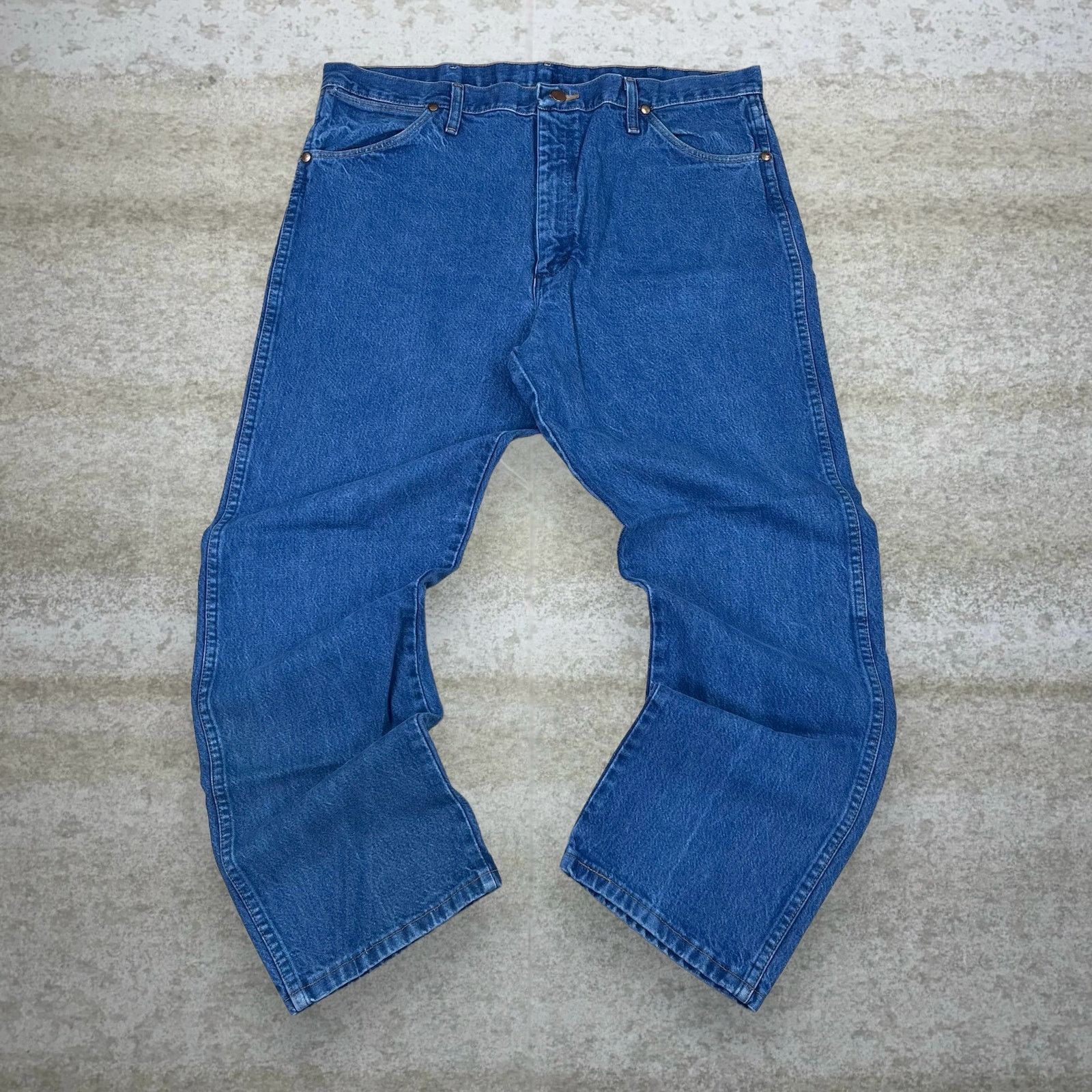 Wrangler Vintage Y2K Wrangler Jeans 38x30 Relaxed Medium Wash Denim Size US 38 / EU 54 - 2 Thumbnail