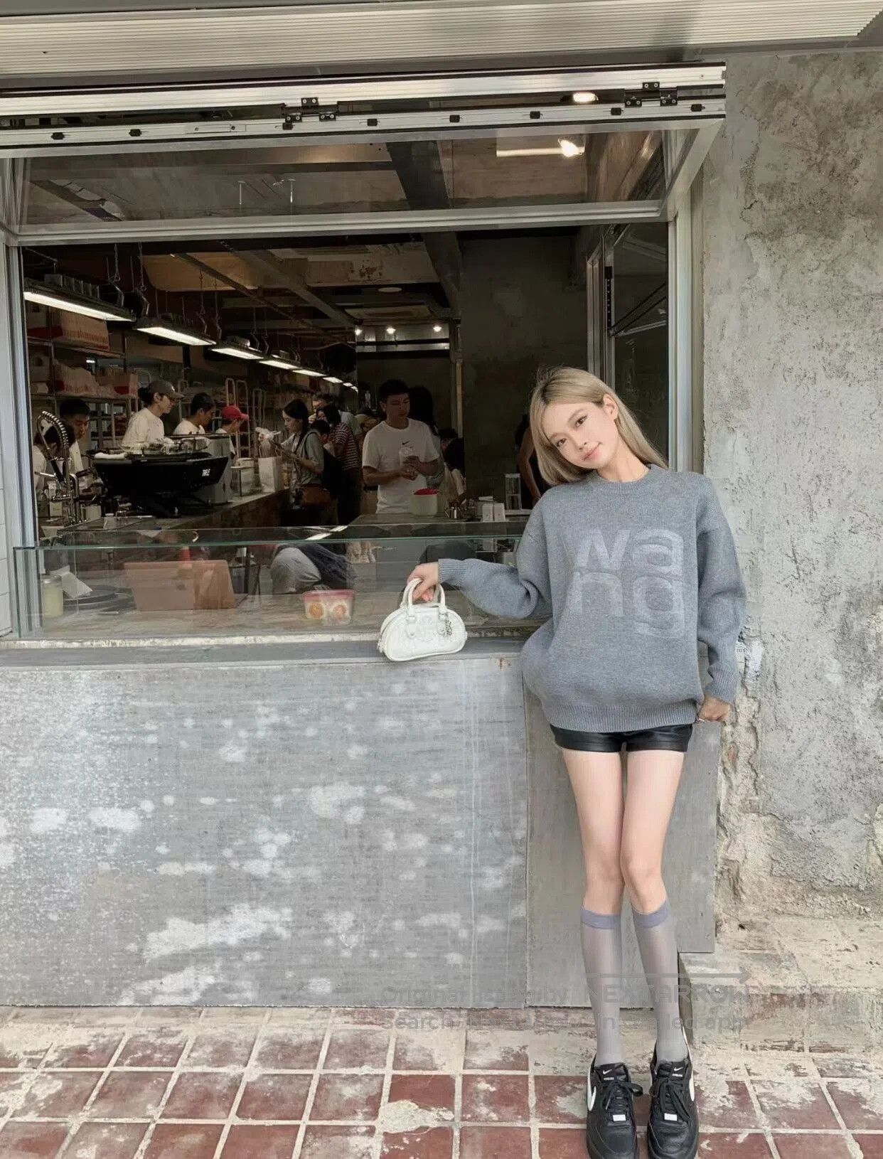 Alexander Wang Alexander Wang Logo Knit Sweater. Size US S / EU 44-46 / 1 - 7 Thumbnail