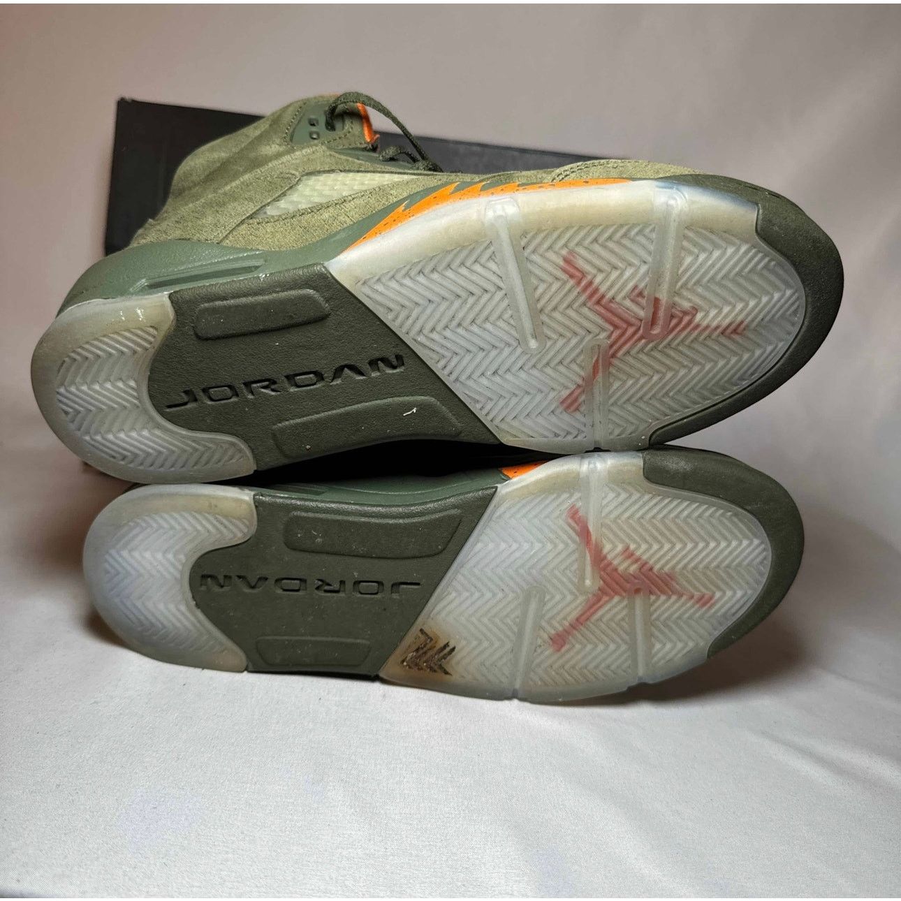 Jordan Brand × Nike Size 6.5 - Air Jordan 5 Retro GS Olive 2024 Men's Shoes Size US 6.5 / EU 39-40 - 6 Thumbnail
