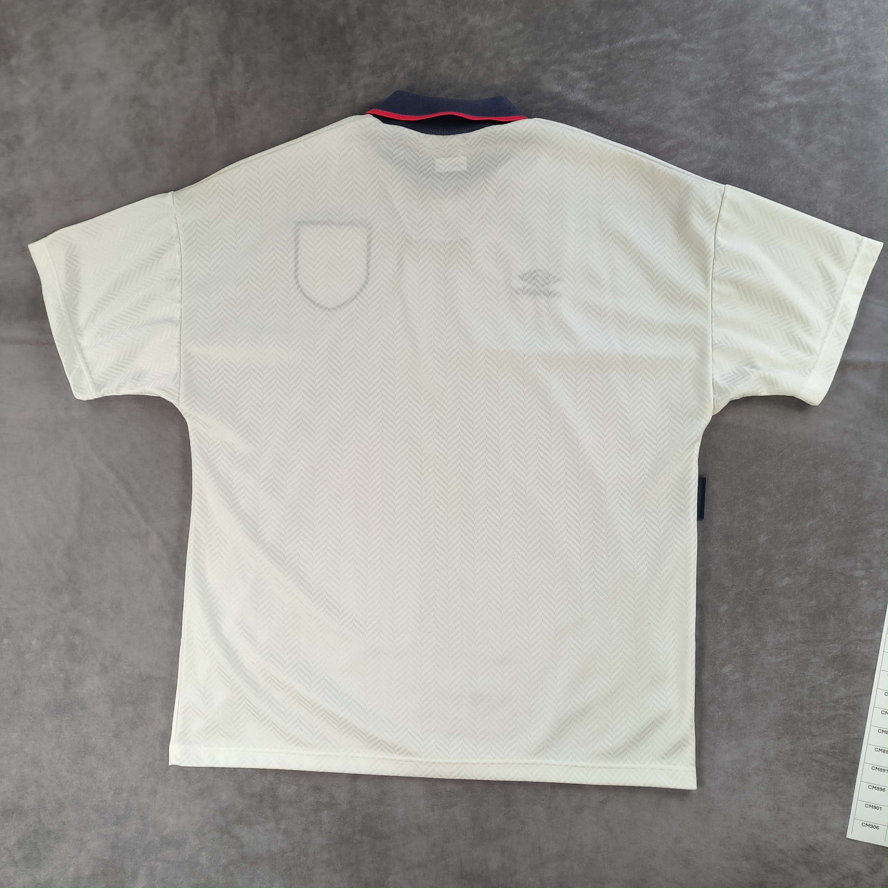 Umbro England 1993-95 Umbro home football jersey shirt size XL Size US XL / EU 56 / 4 - 2 Thumbnail