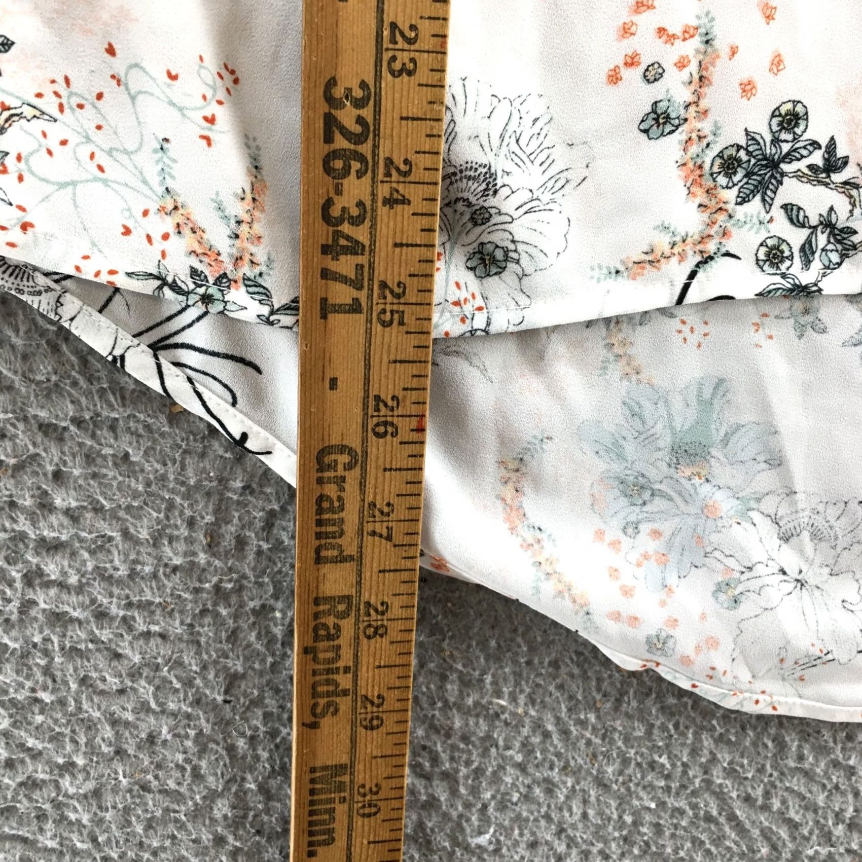 Vintage Maurices Blouse Top Womens Medium White Floral Sleeveless Tie Shoulder Pullover Size M / US 6-8 / IT 42-44 - 6 Thumbnail
